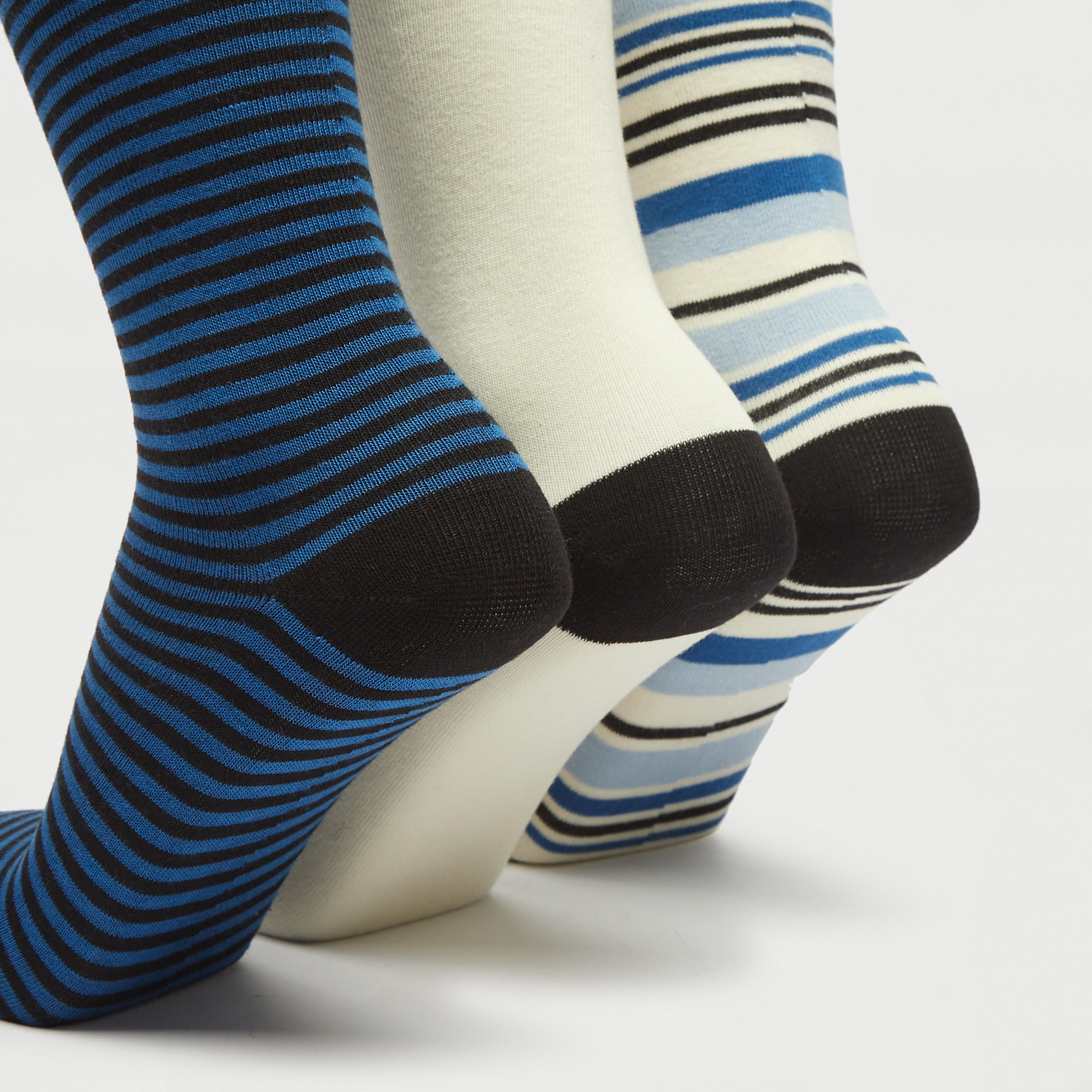 جوارب متنوّعة بطول ربلة الساق - طقم 3 أزواج-men-socks-image-4
