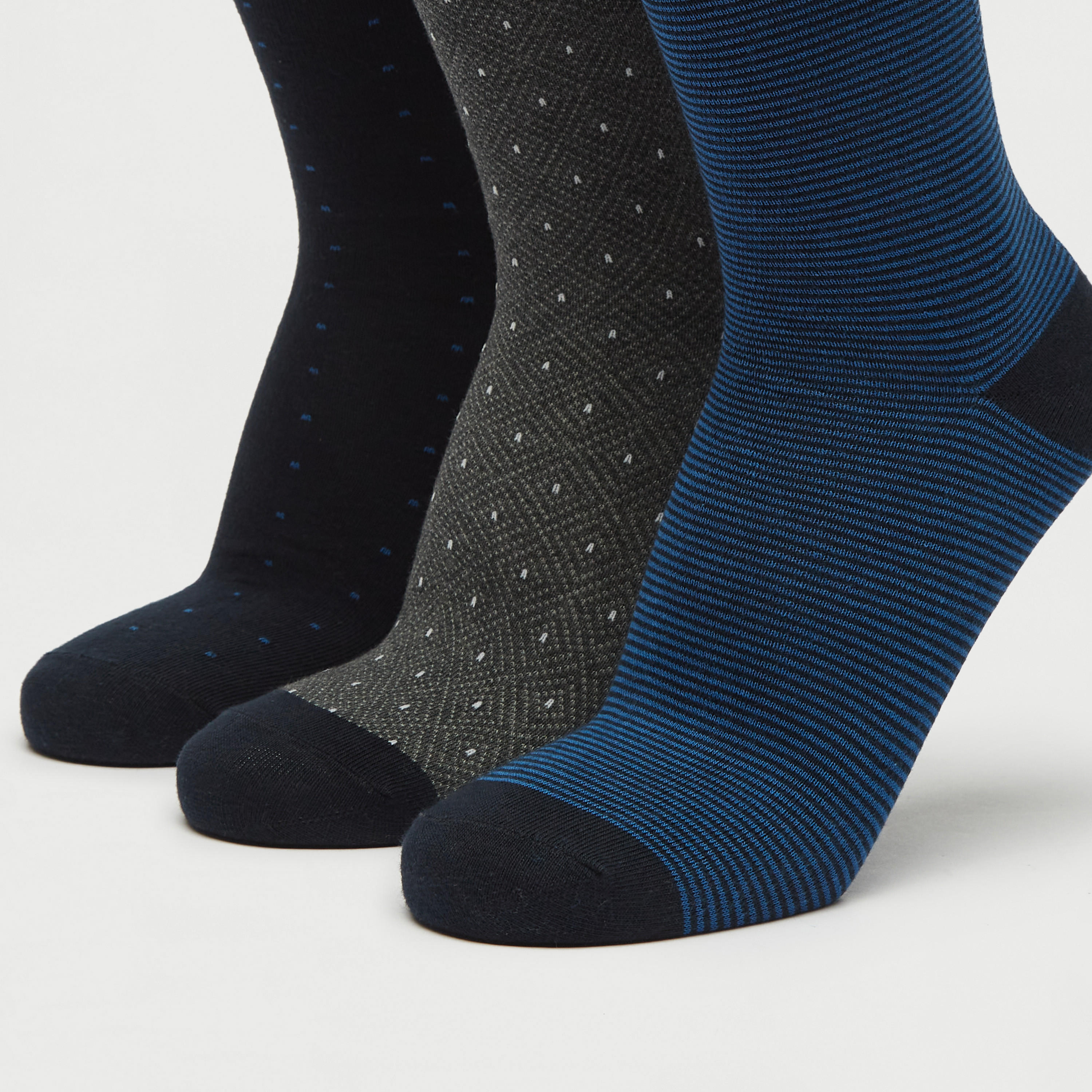 جوارب متنوّعة بطول ربلة الساق - طقم 3 أزواج-men-socks-image-2