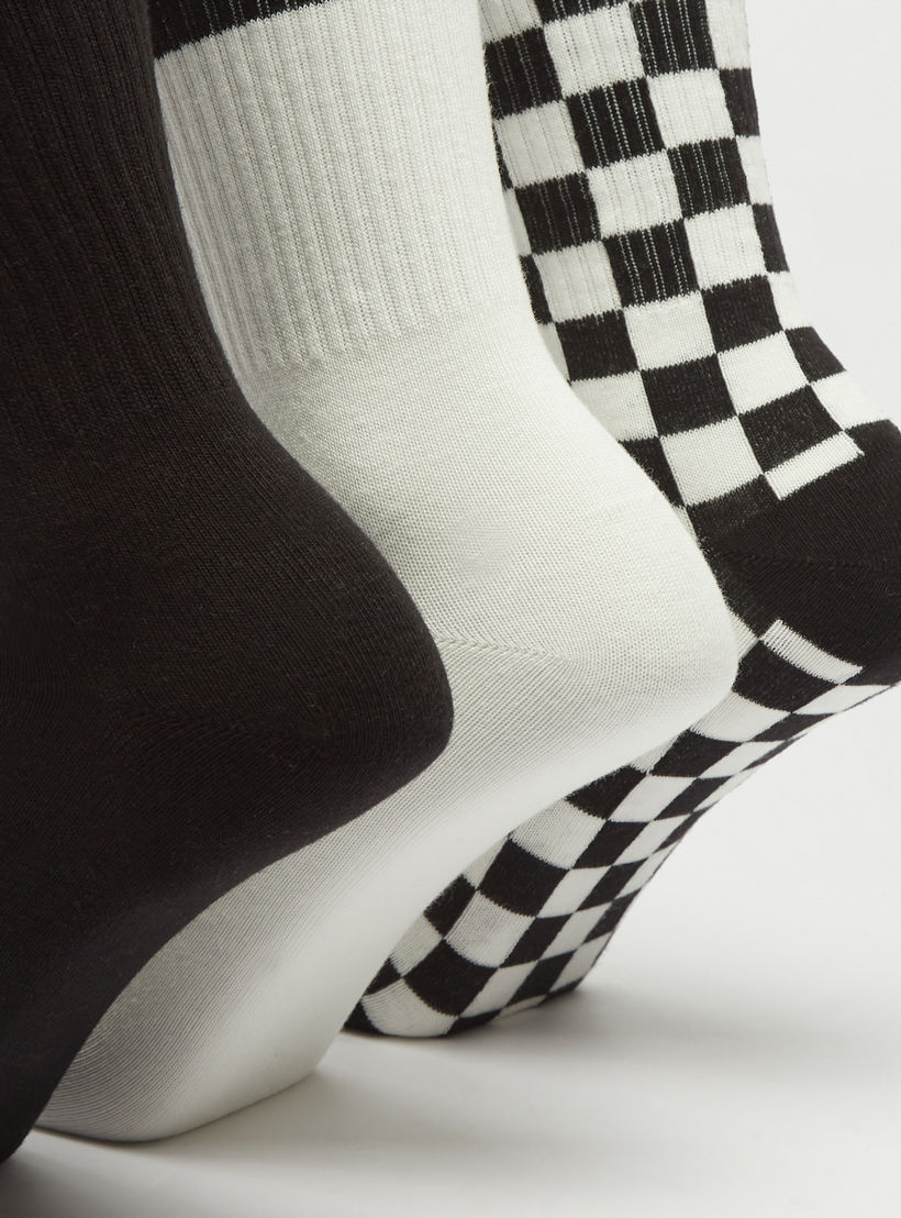 جوارب متنوّعة بطول ربلة الساق - طقم 3 أزواج-men-socks-image-1