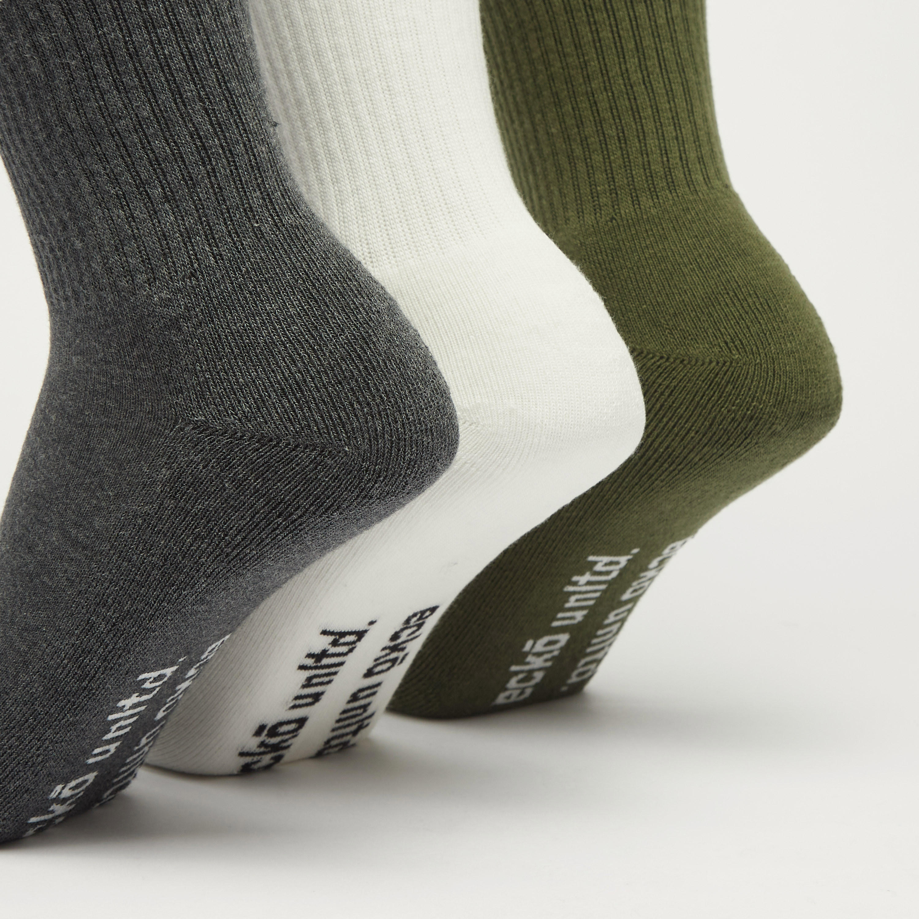 جوارب بطول ربلة الساق وطبعات تايبوجرافيك - طقم 3 أزواج-men-socks-image-4