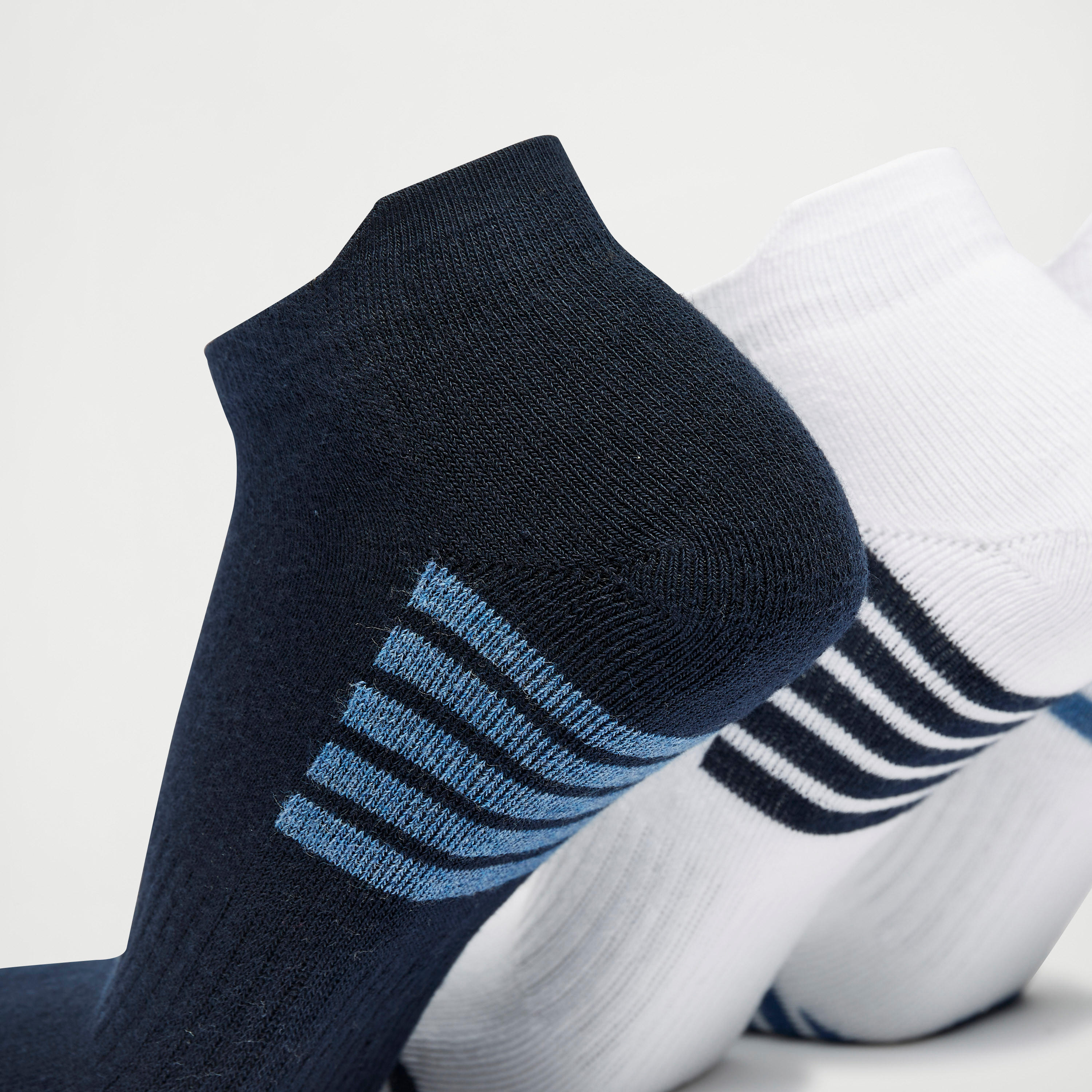 جوارب مخططة بطول الكاحل - طقم 3 أزواج-men-socks-image-4