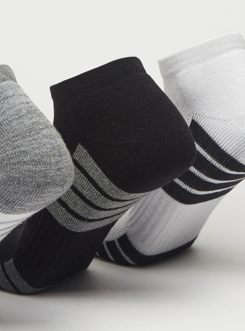 جوارب بطول الكاحل بطبعات من كابا - طقم 3 أزواج-men-socks-image-4