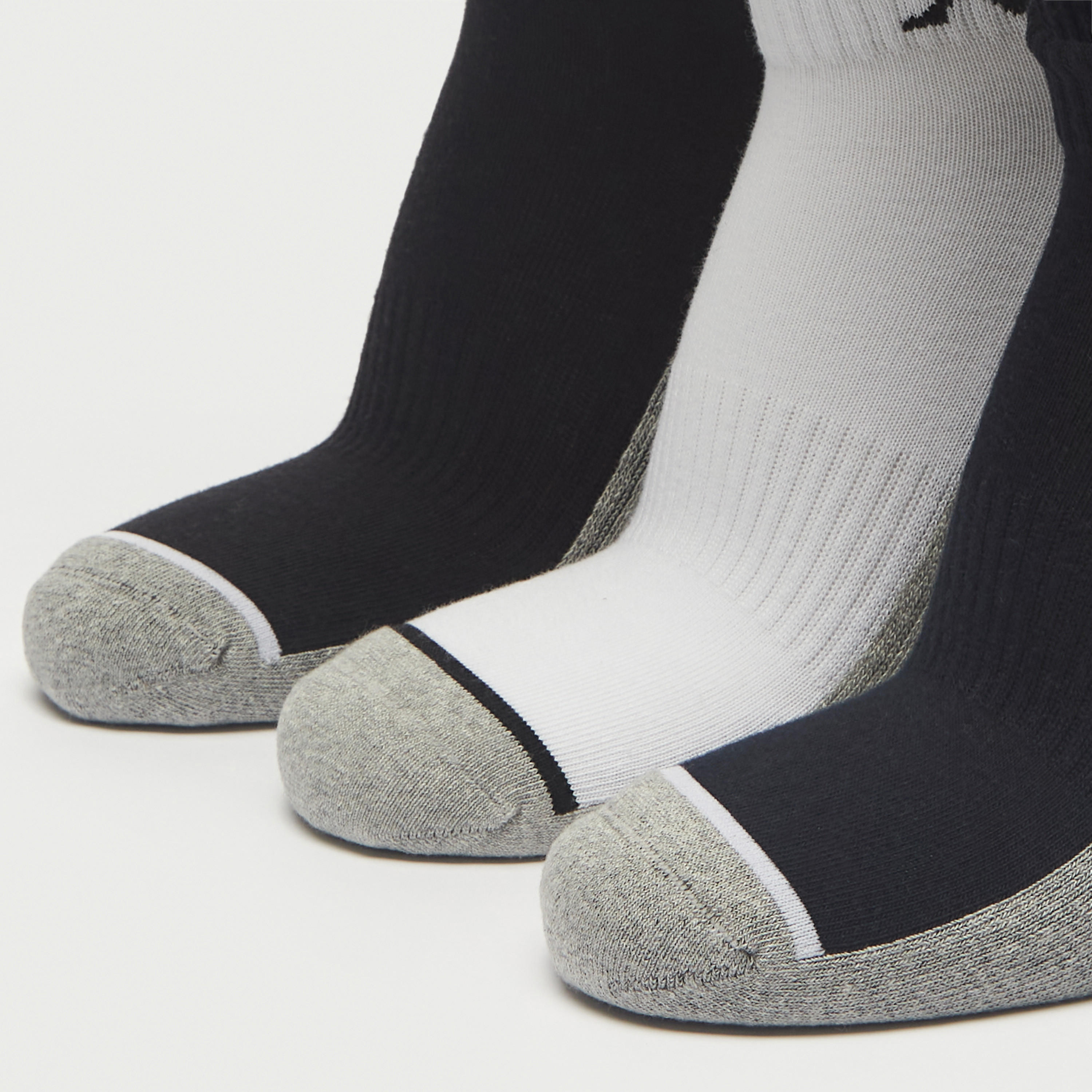 جوارب بطول الكاحل بطبعات من كابا - طقم 3 أزواج-men-socks-image-3