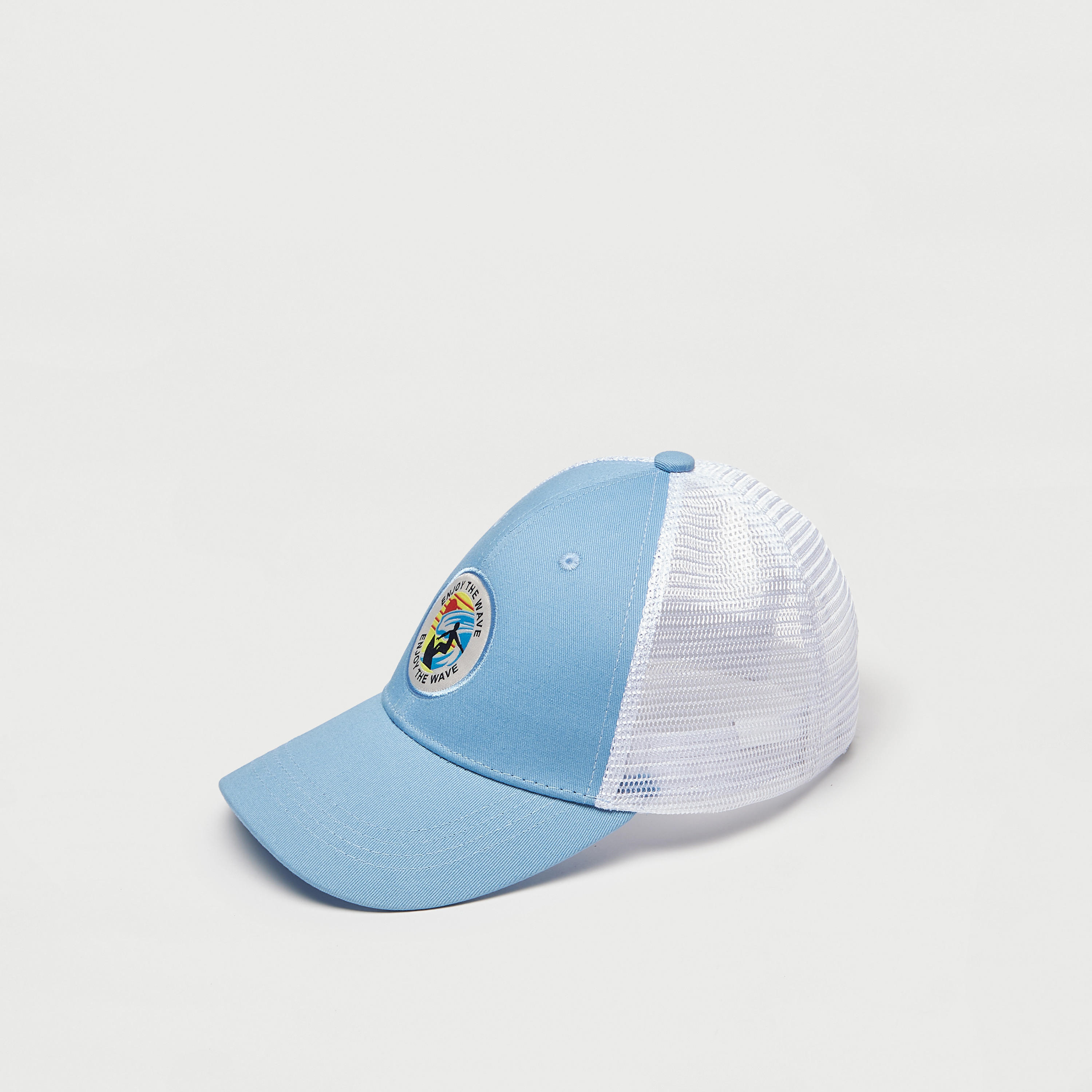 كاب بتزيينات شبكية بارزة الملمس وإغلاق خلفي كباس-men-caps-image-1