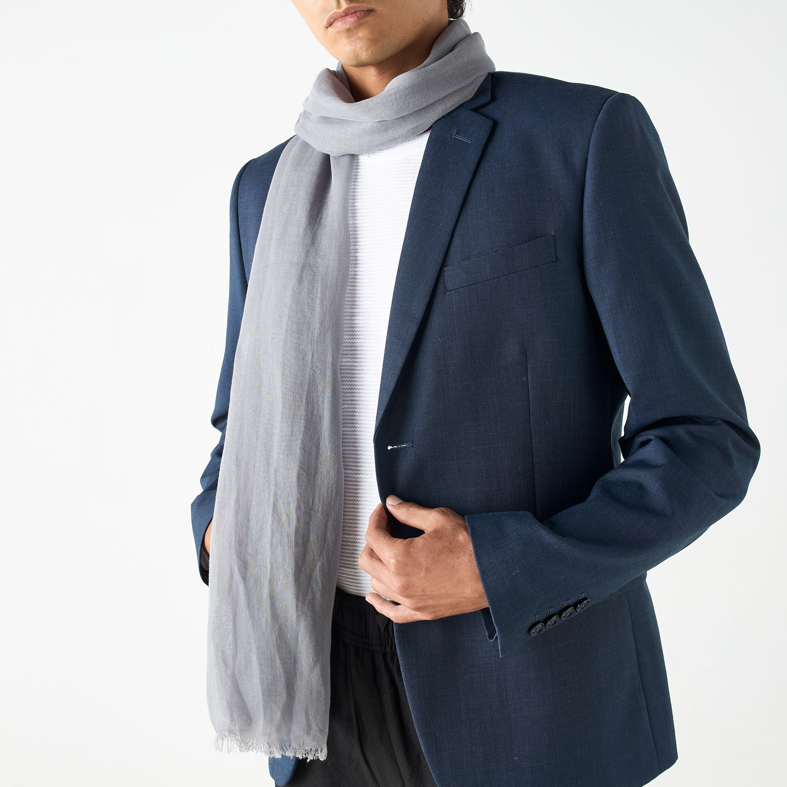 وشاح بشراشيب-men-scarvesandgloves-image-3