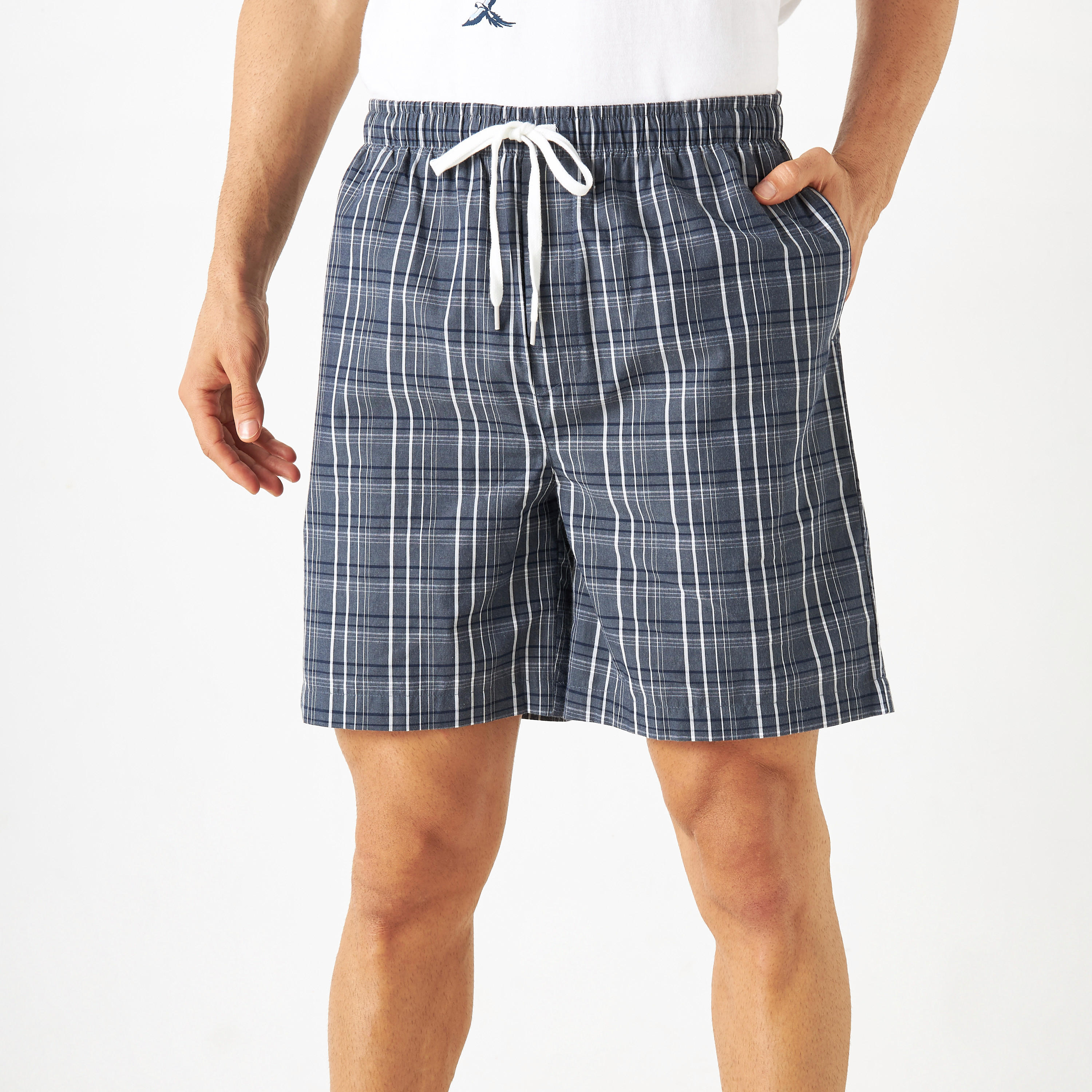طقم شورت كاروهات وتيشيرت بطبعات طائر-men-clothing-nightwear-sets-image-3