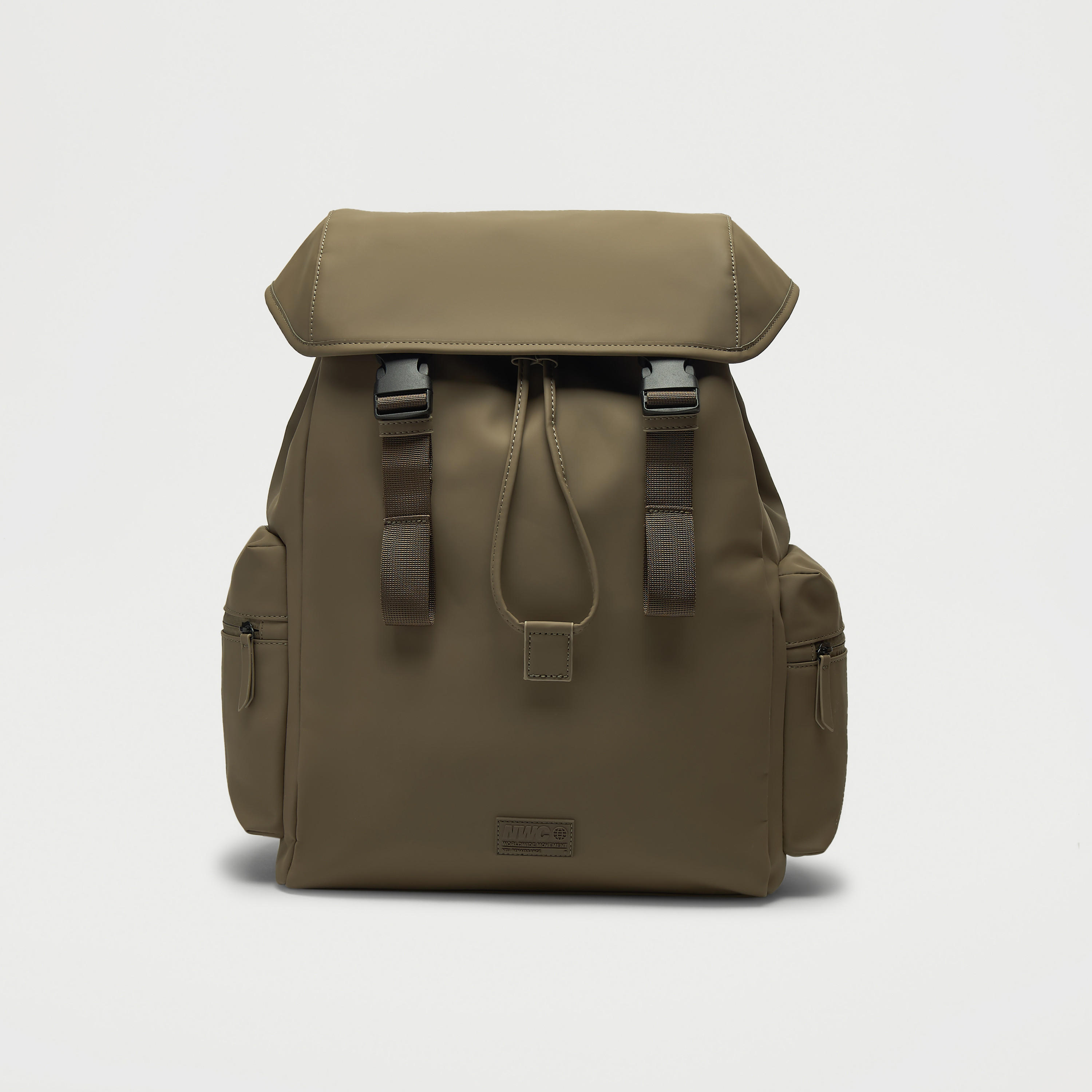 شنطة ظهر سادة بحمّالات قابلة للتّعديل وسحّاب إغلاق - 35x16x46 سم-men-bags-image-8