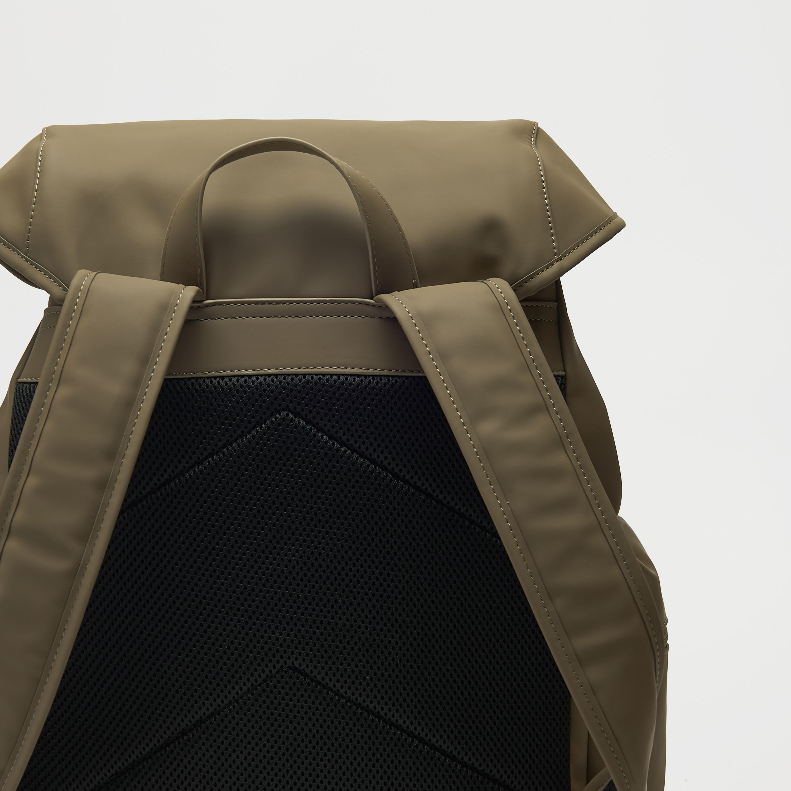 Solid Backpack with Adjustable Straps and Zip Closure - 35x16x46 cm-men-bags-image-7