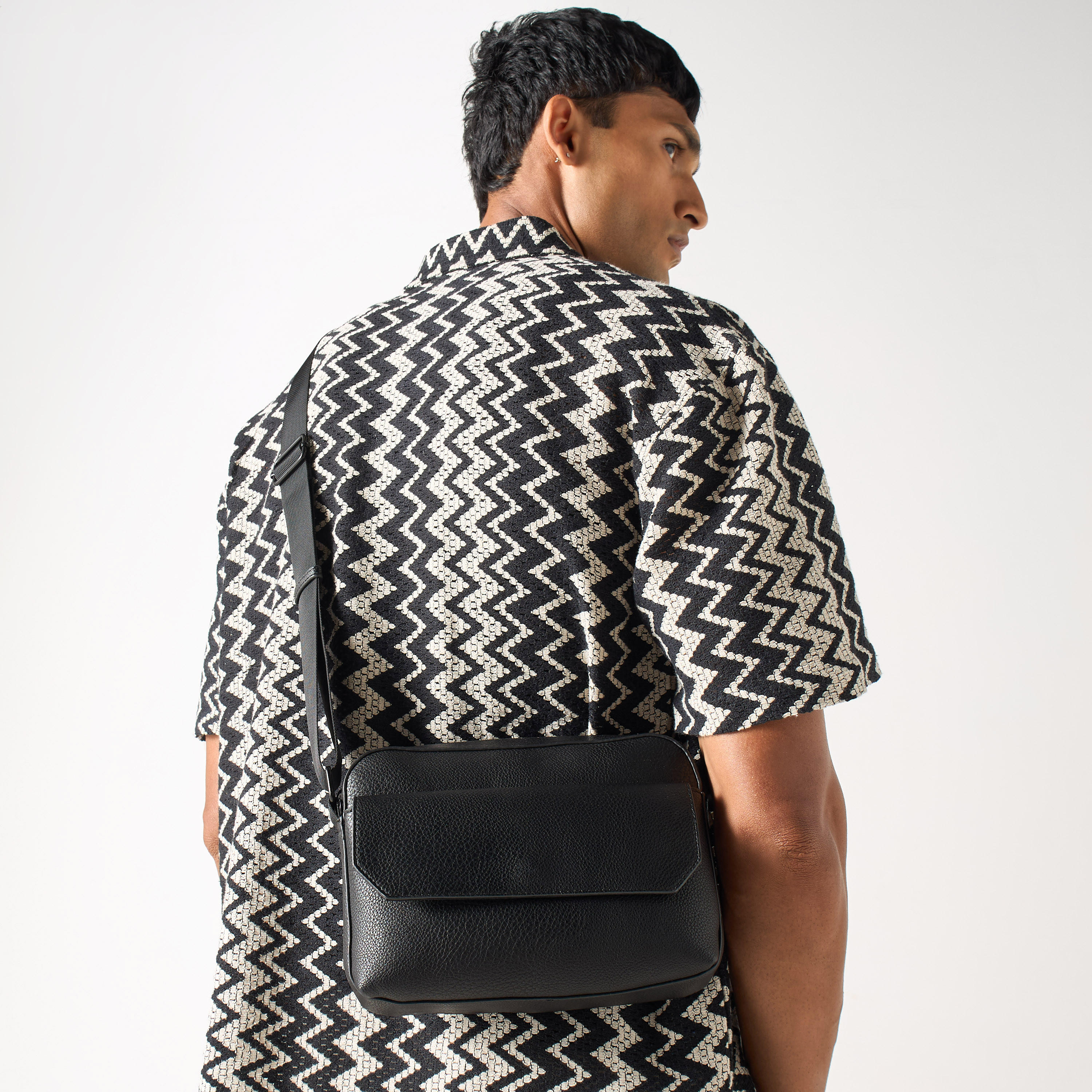Textured Crossbody Bag with Adjustable Strap and Zip Closure-men-bags-image-2