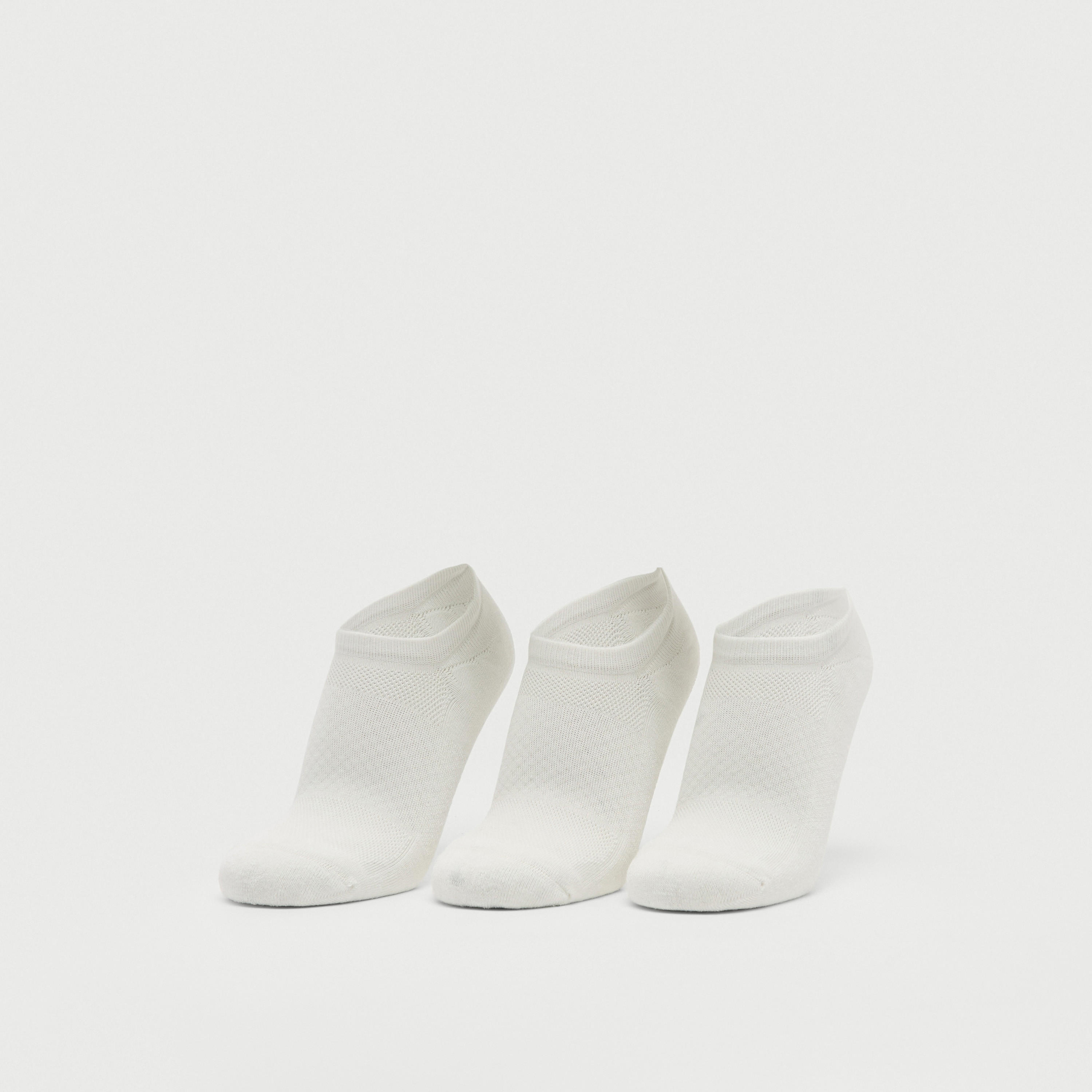 طقم جوارب سادة 3 أزواج بطول الكاحل-men-socks-image-1