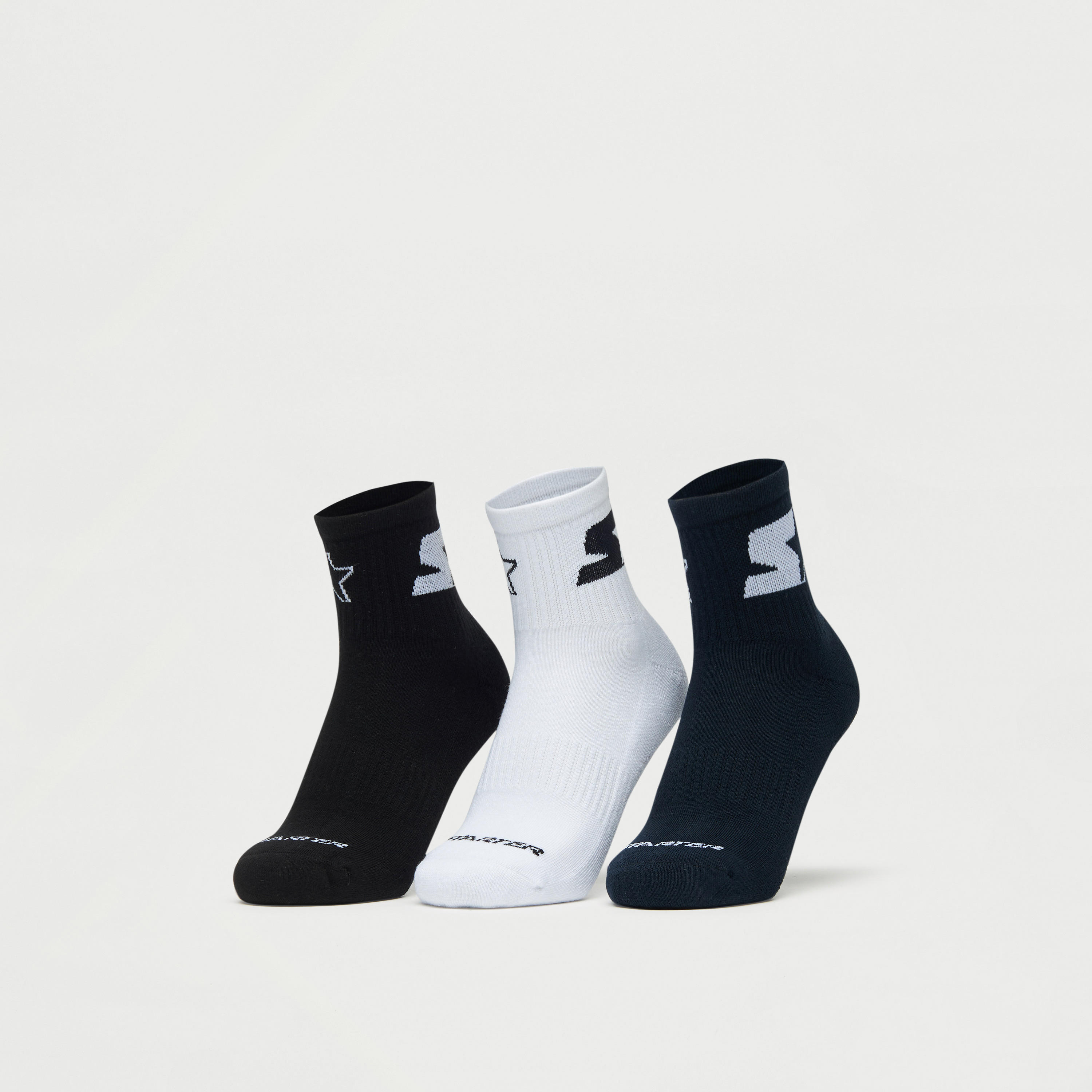 جوارب بطول الكاحل وتفاصيل شعار من ستارتر - طقم 3 أزواج-men-socks-image-1