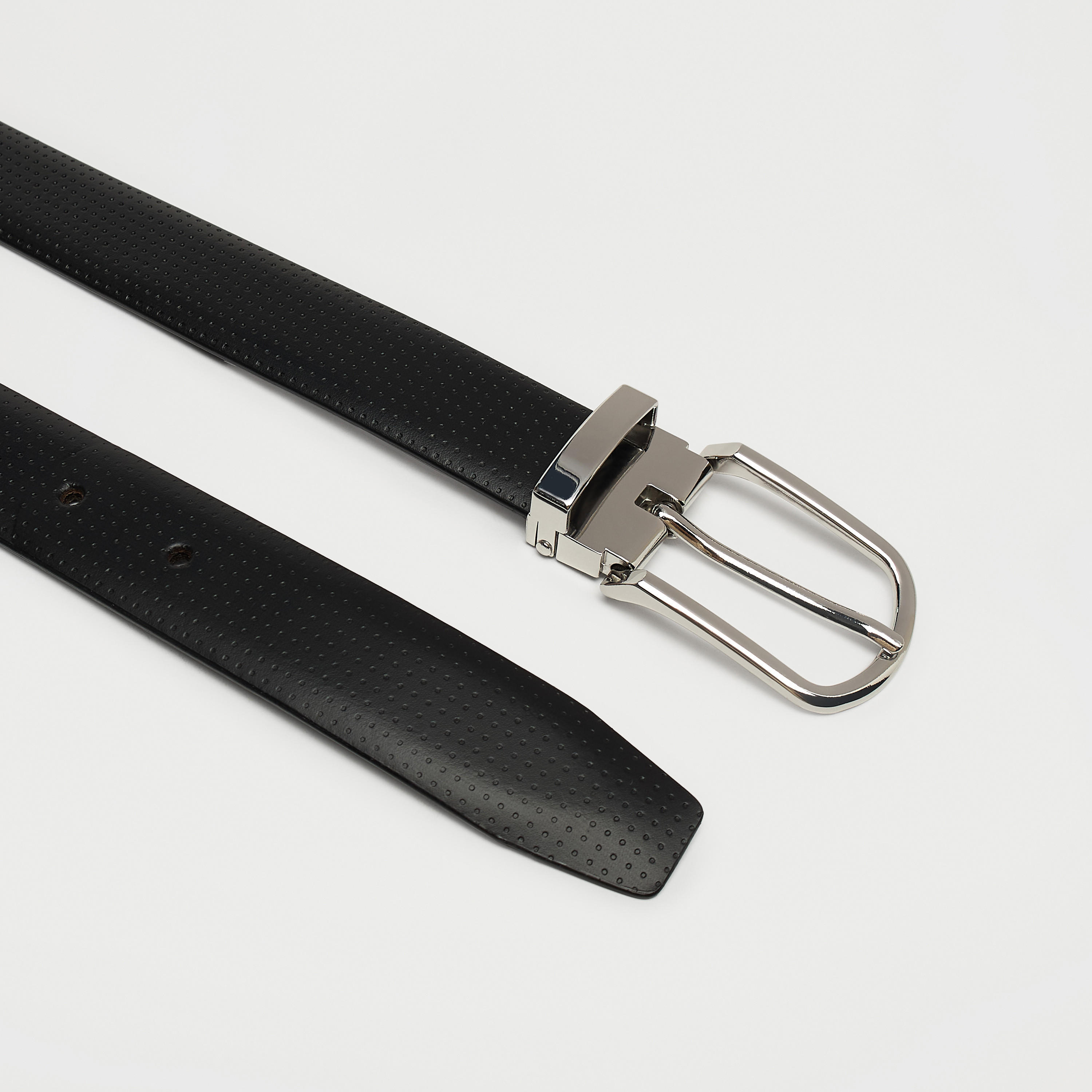 حزام جلد بارز الملمس بإبزيم إغلاق بدبوس-men-beltsandwallets-belts-image-5