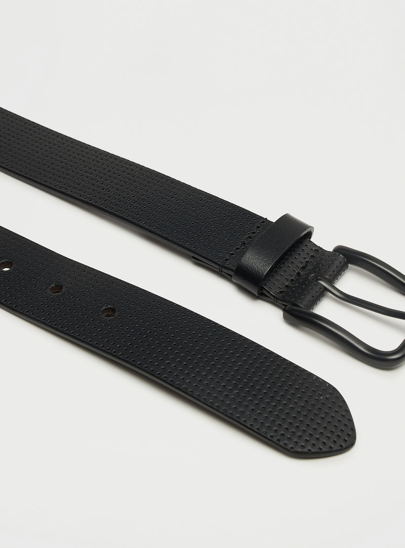 حزام جلد بارز الملمس بإبزيم إغلاق بدبوس-men-beltsandwallets-belts-image-1