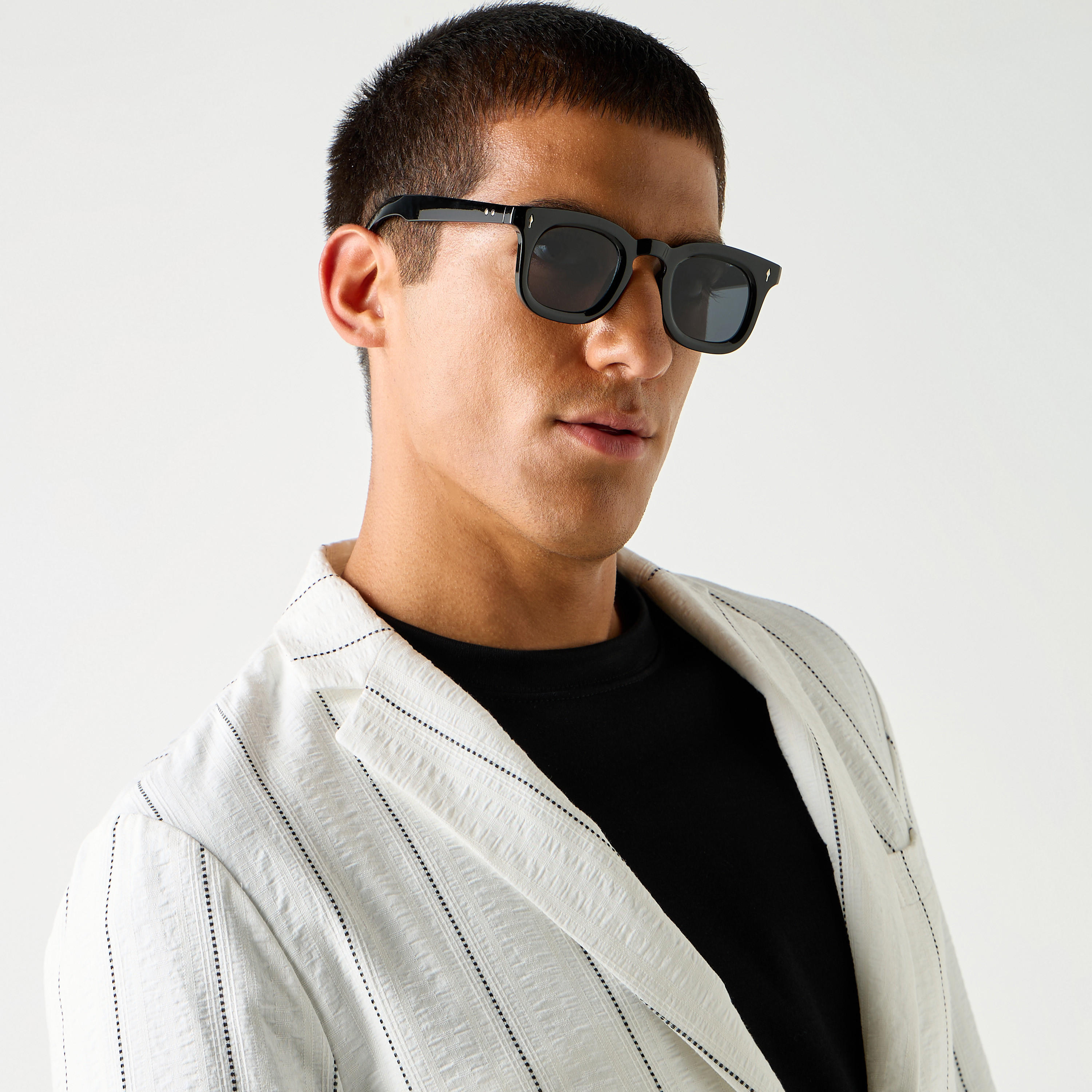 نظارة شمسية بإطار كامل وعدسات ملونة-men-sunglasses-image-2