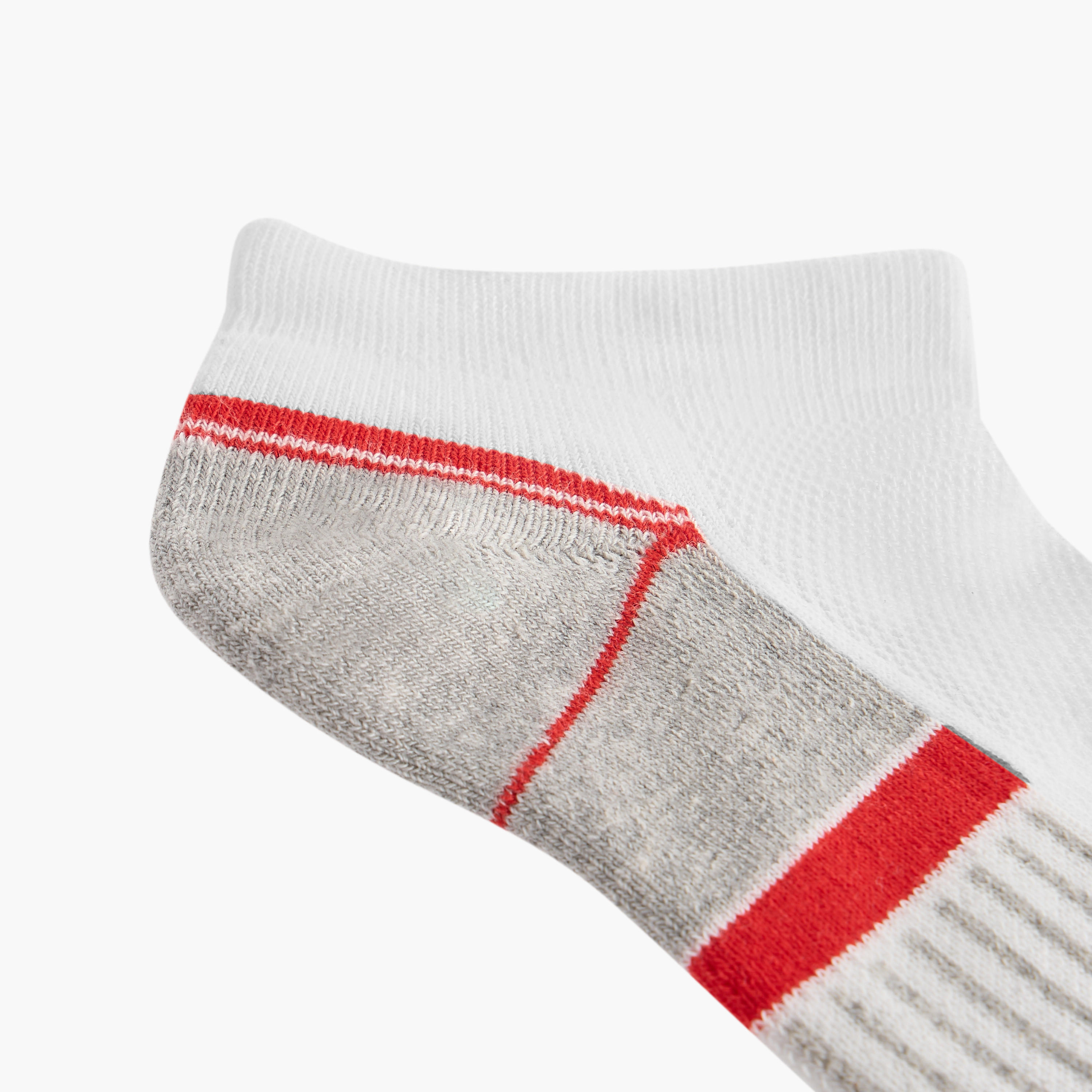 طقم جوارب طول الكاحل 3 أزواج بطبعات-men-socks-image-5