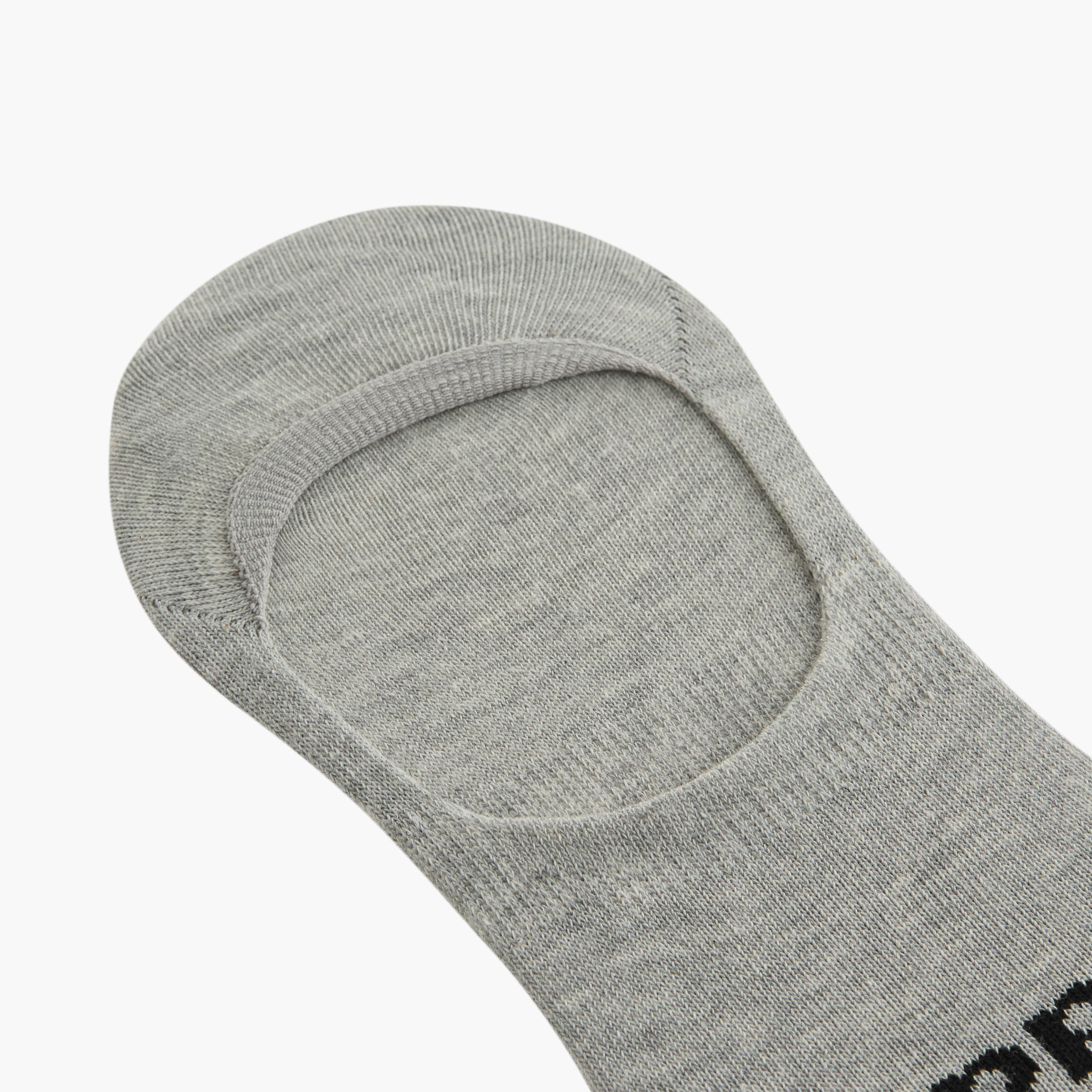 طقم جوارب 3 أزواج غير مرئية وغير وبرية بطبعات شعار من كابا-men-socks-image-5