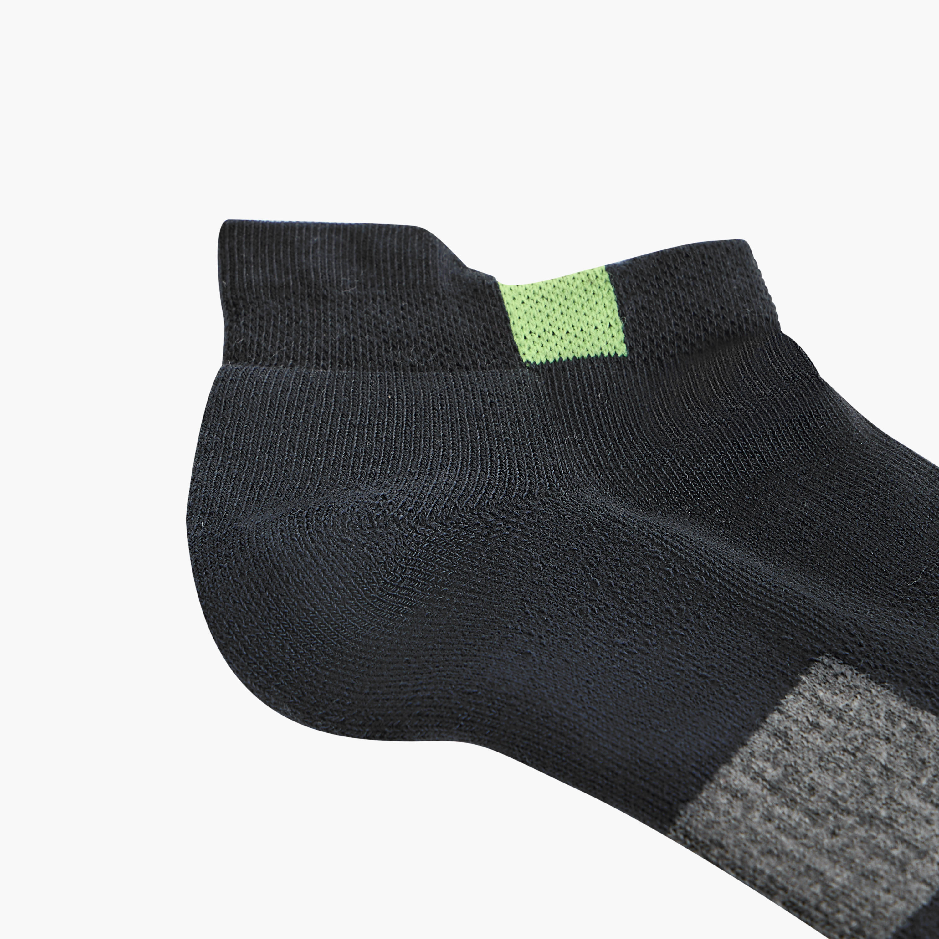 طقم جوارب طول الكاحل 3 أزواج بتفاصيل الشعار من كابا-men-socks-image-5