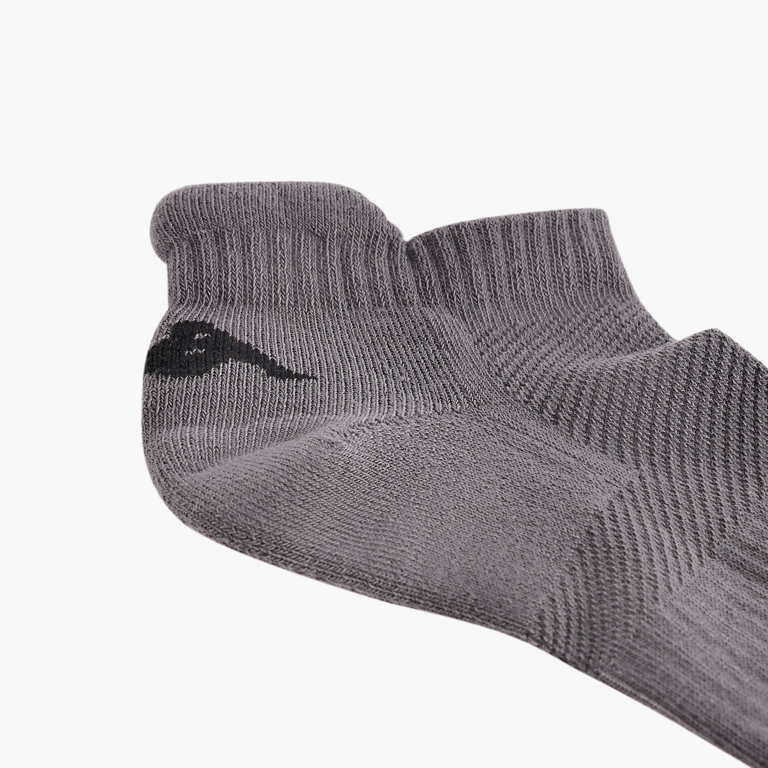 طقم جوارب طول الكاحل 3 أزواج بطبعات الشعار من كابا-men-socks-image-5