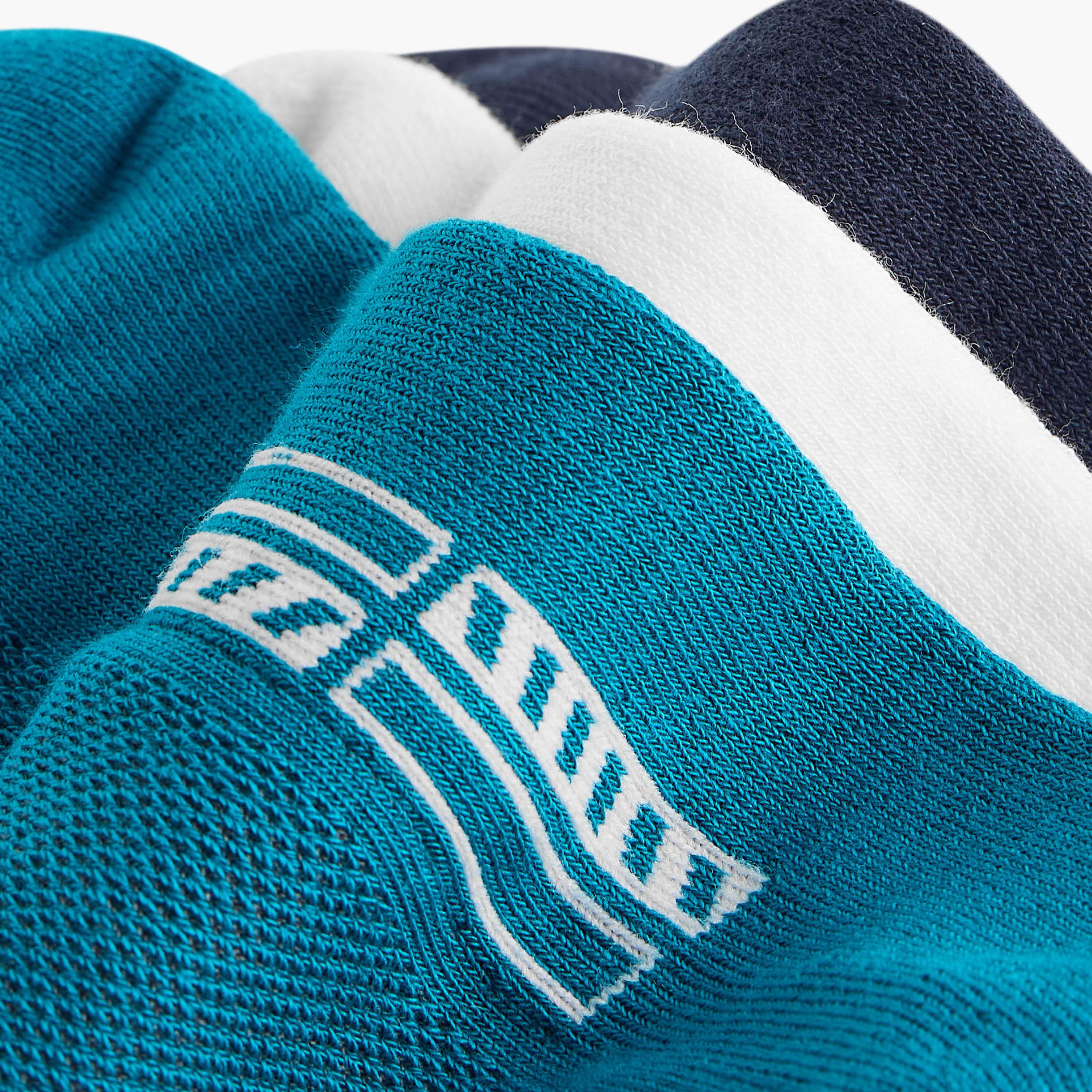 طقم جوارب 3 أزواج نصف تيري بطول الكاحل وطبعات-men-socks-image-4