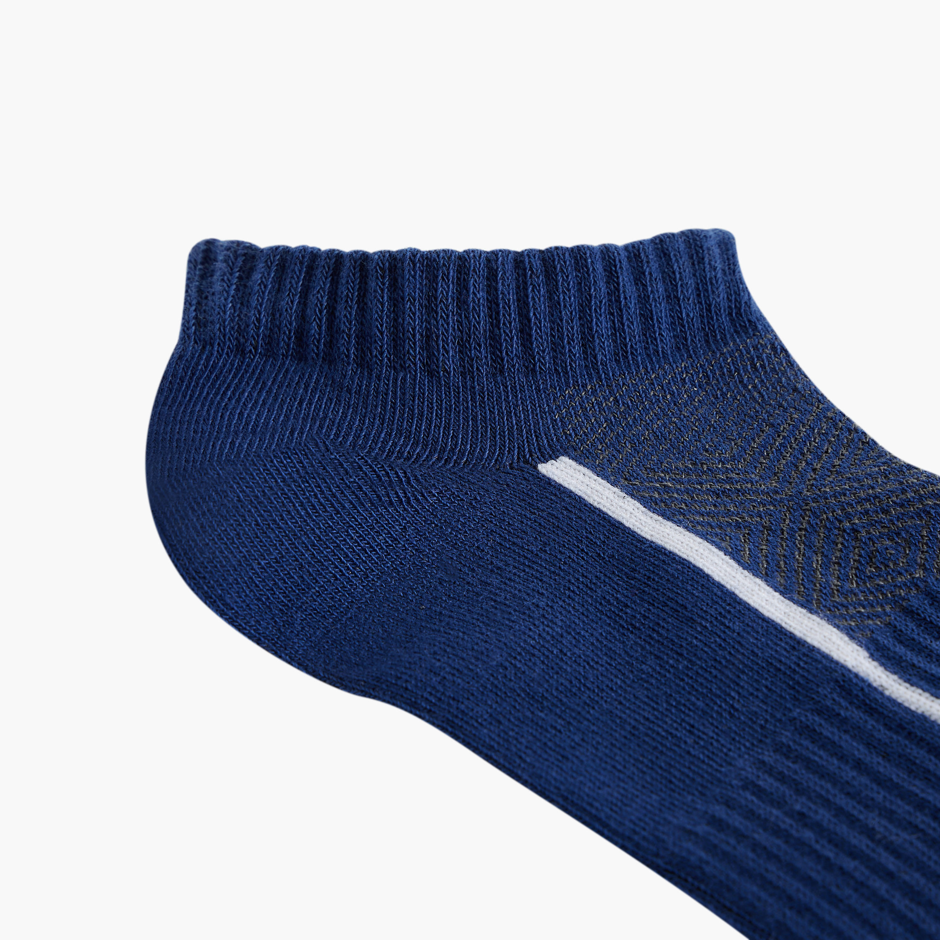 طقم جوارب دون تيري بطول الكاحل 3 أزواج بارزة الملمس-men-socks-image-1