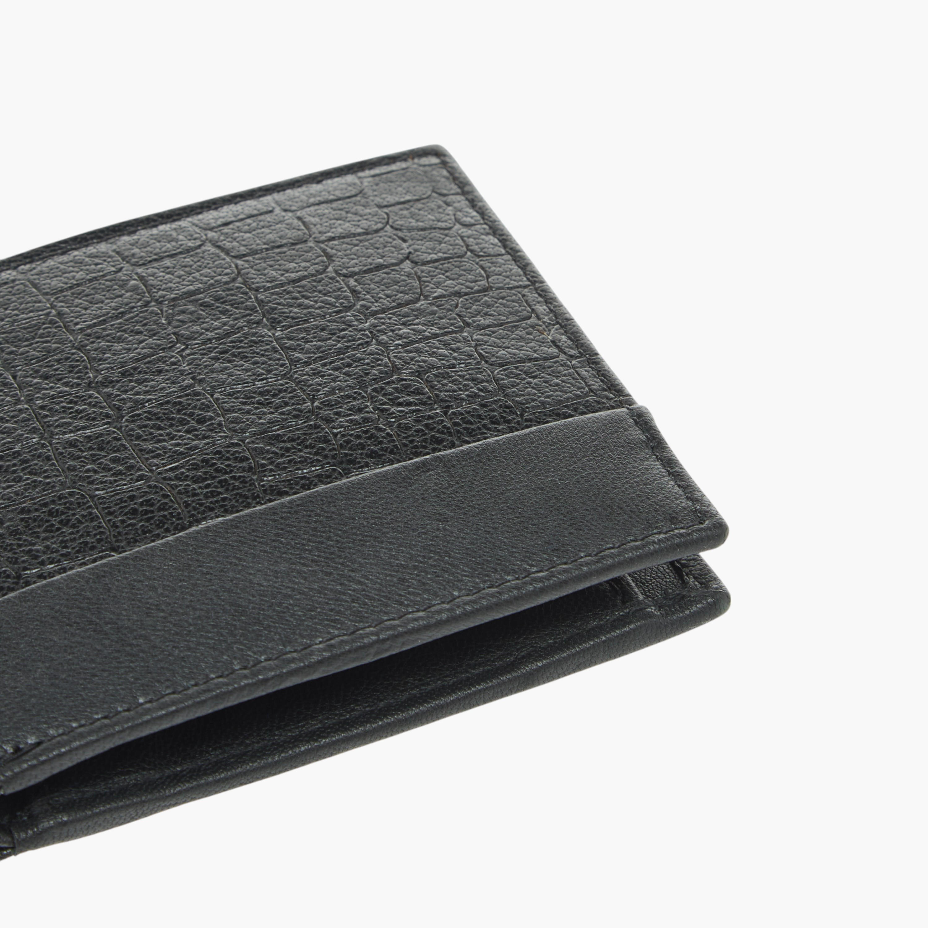 محفظة جلد بارزة الملمس-men-beltsandwallets-wallets-image-3