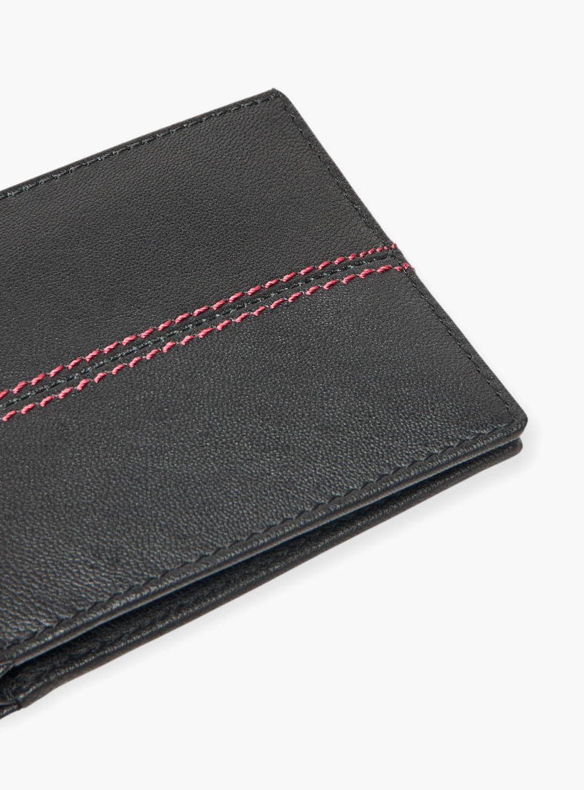 محفظة جلد بتفاصيل درزات-men-beltsandwallets-wallets-image-3