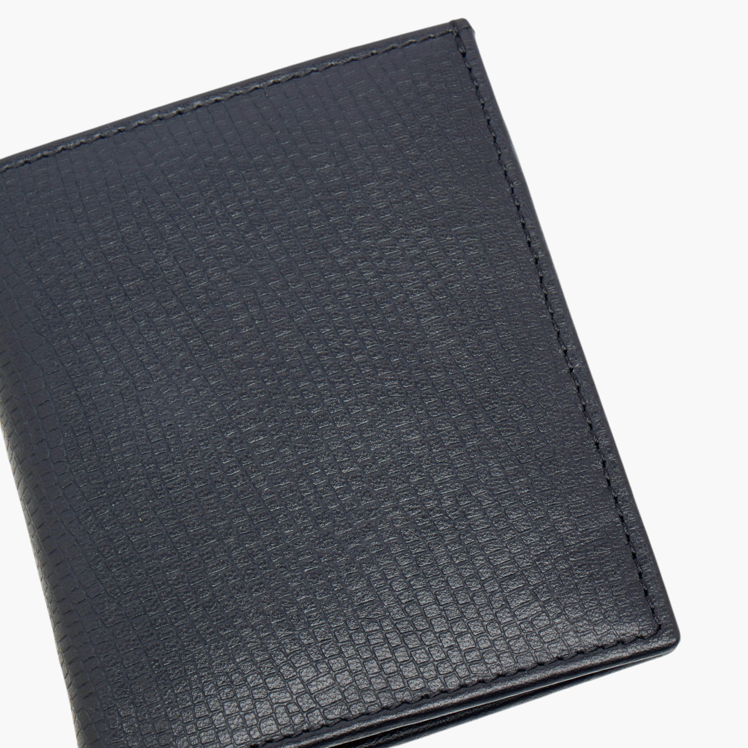 محفظة جلد بارزة الملمس بطية ثنائية-men-beltsandwallets-wallets-image-4