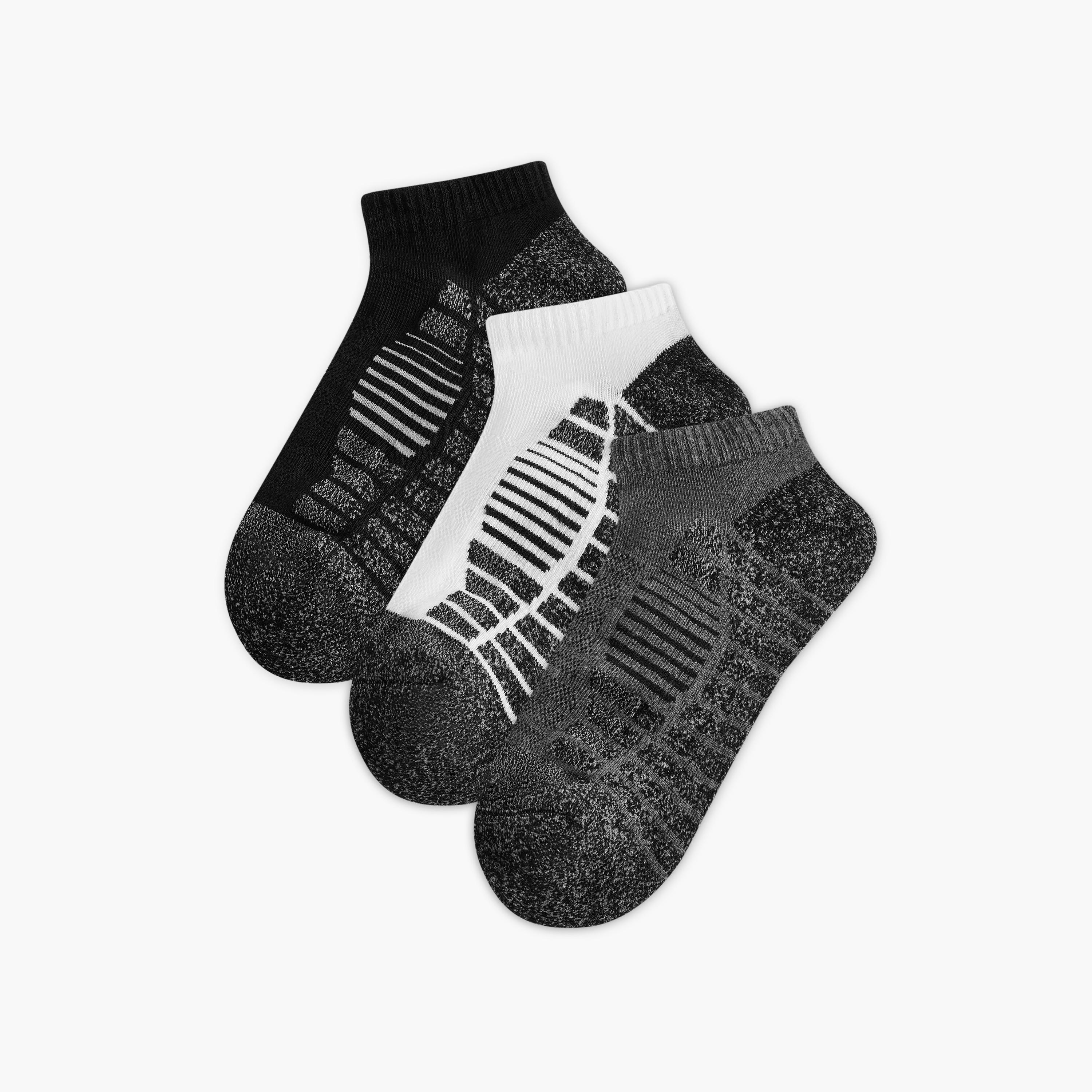 طقم جوارب 3 أزواج بارزة الملمس بطول الكاحل-men-socks-image-1