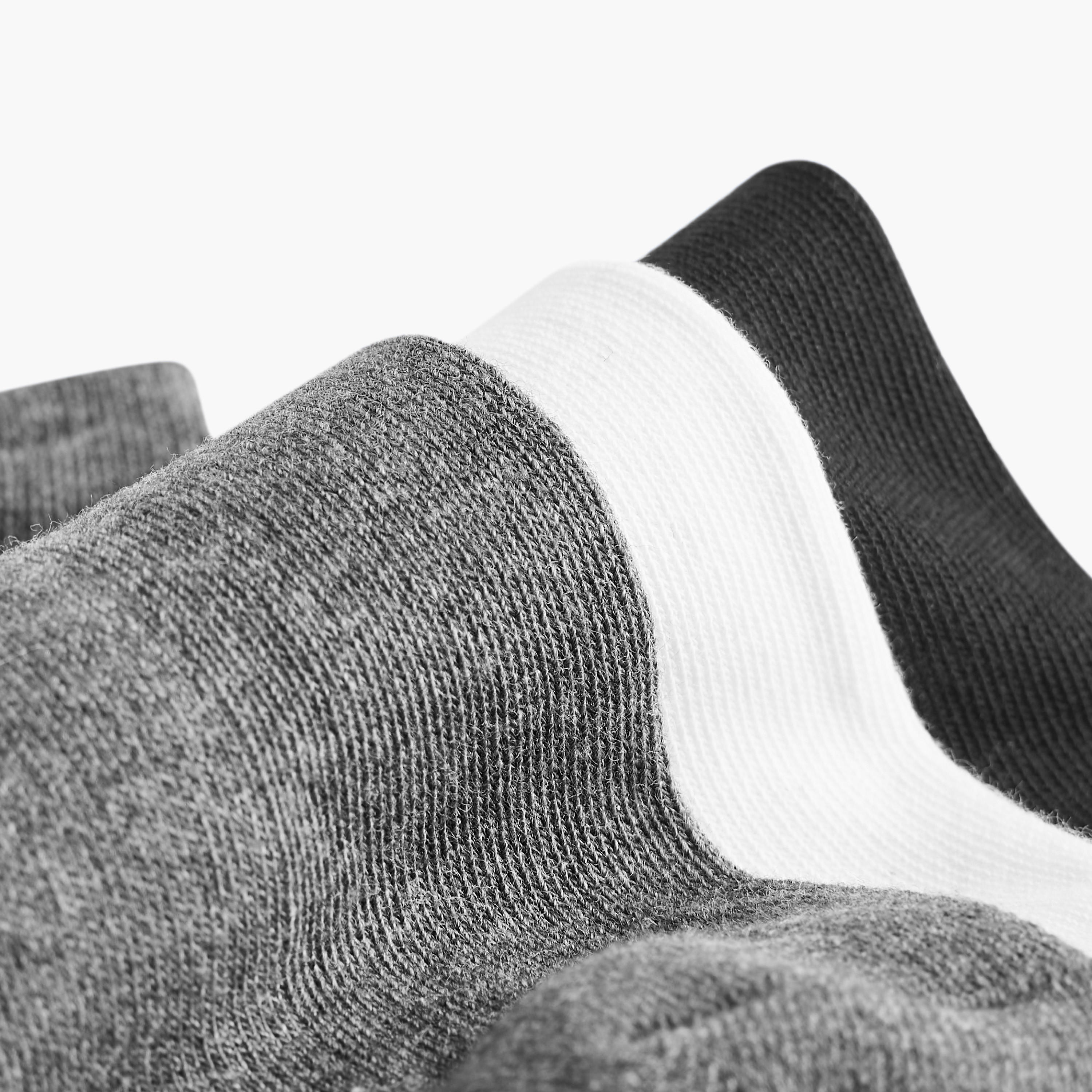 طقم جوارب 3 أزواج نصف تيري بارزة الملمس بطول الكاحل-men-socks-image-4