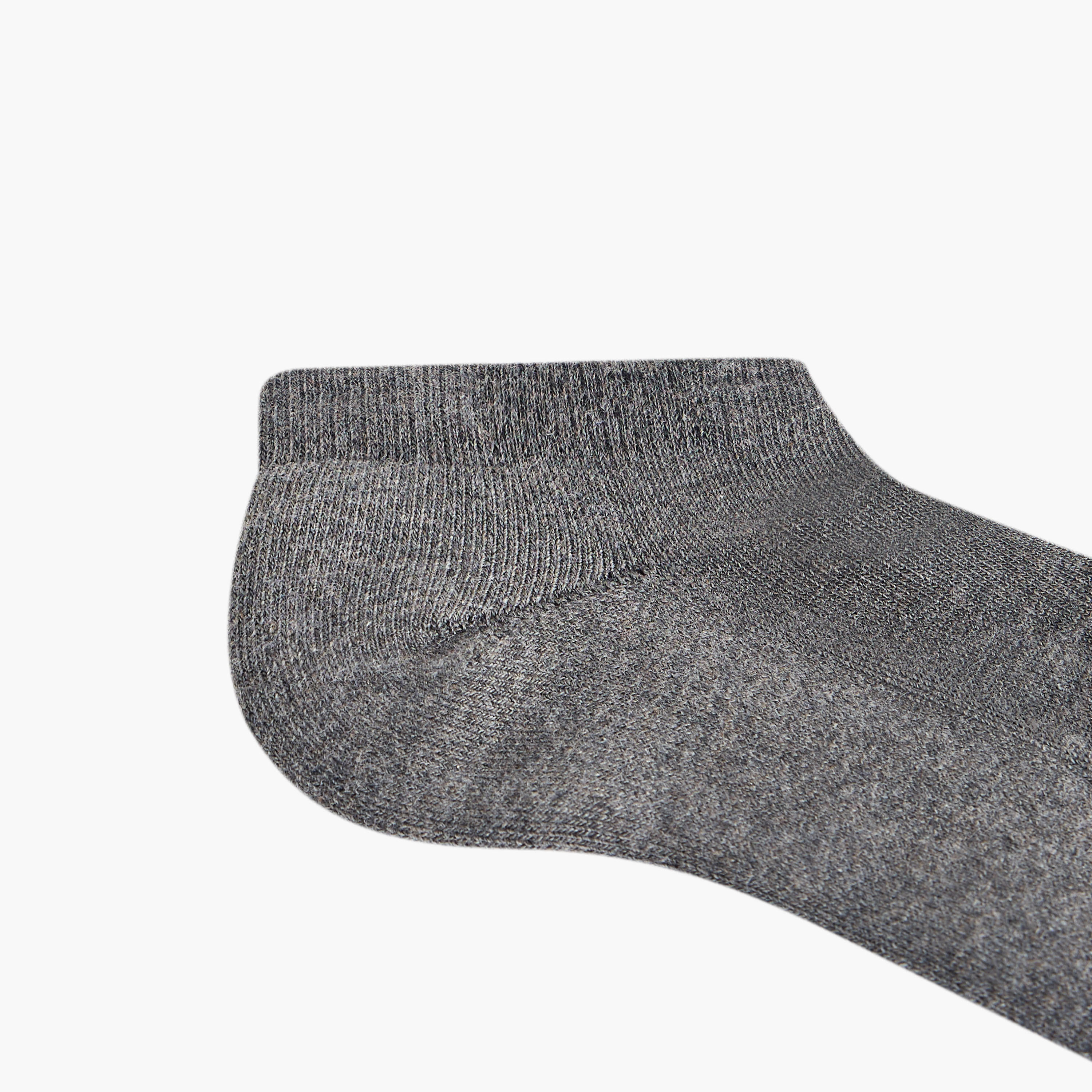 طقم جوارب 3 أزواج نصف تيري بارزة الملمس بطول الكاحل-men-socks-image-5