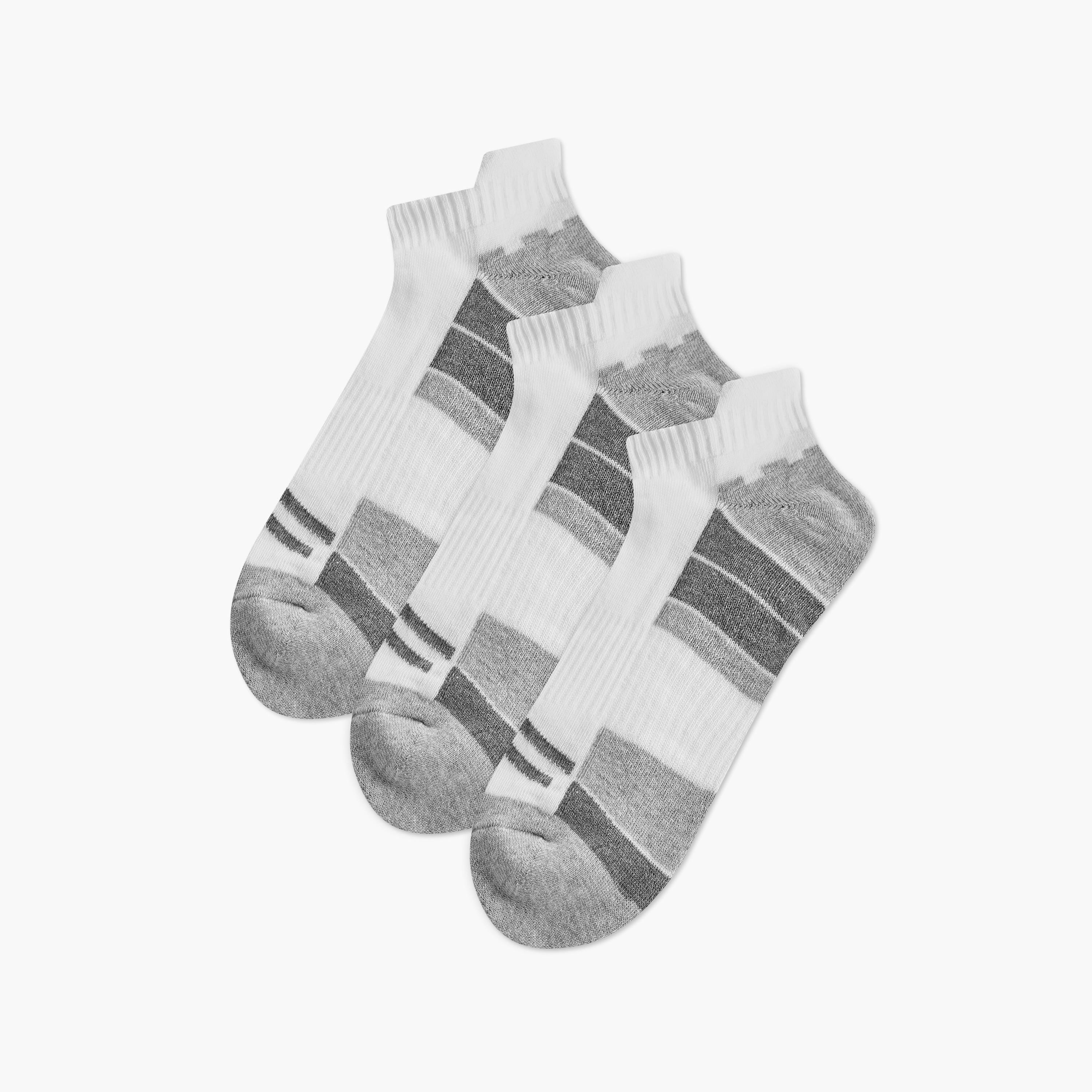 طقم جوارب 3 أزواج بارزة الملمس بطول الكاحل-men-socks-image-1