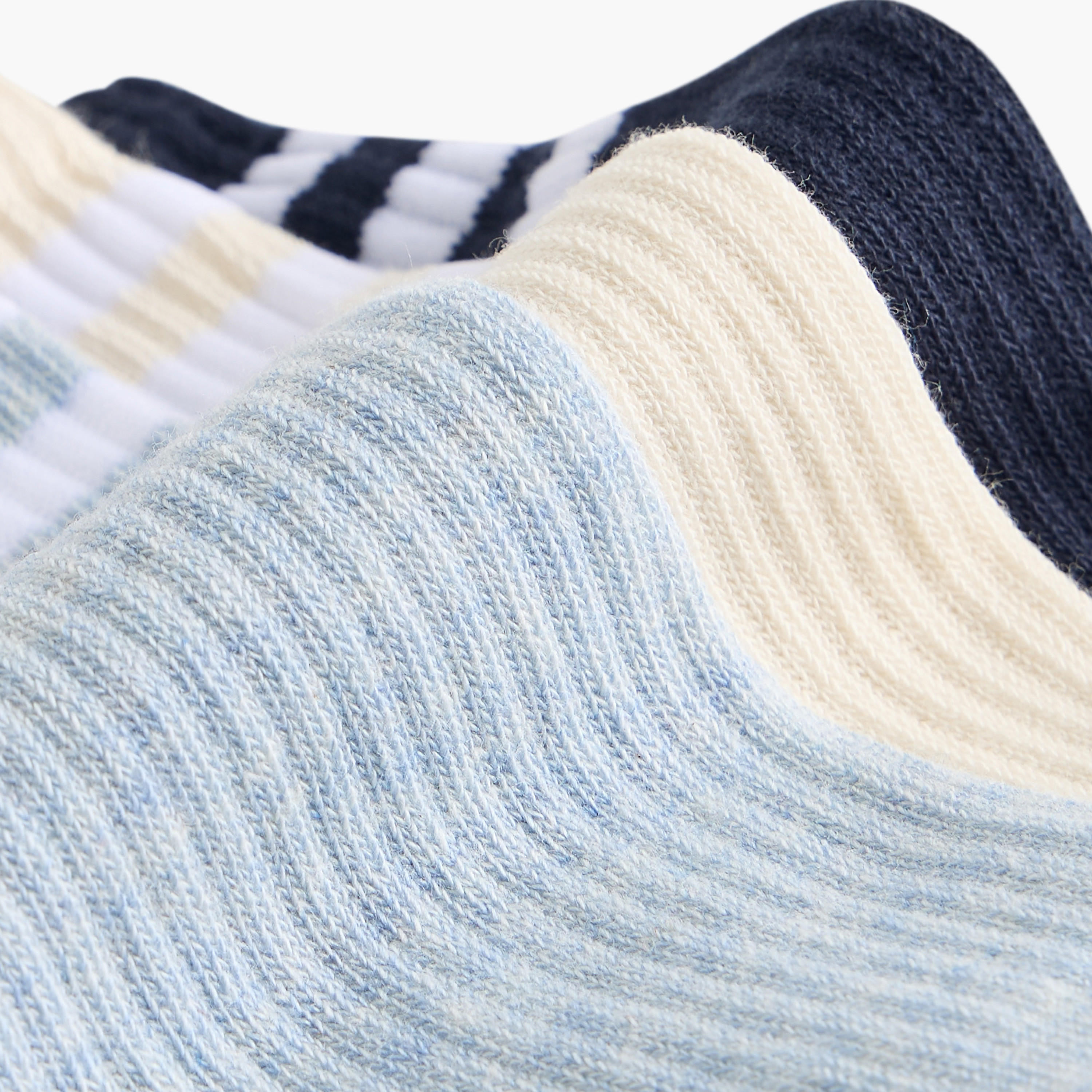 طقم جوارب 3 أزواج مخططة بطول ربلة الساق-men-socks-image-4