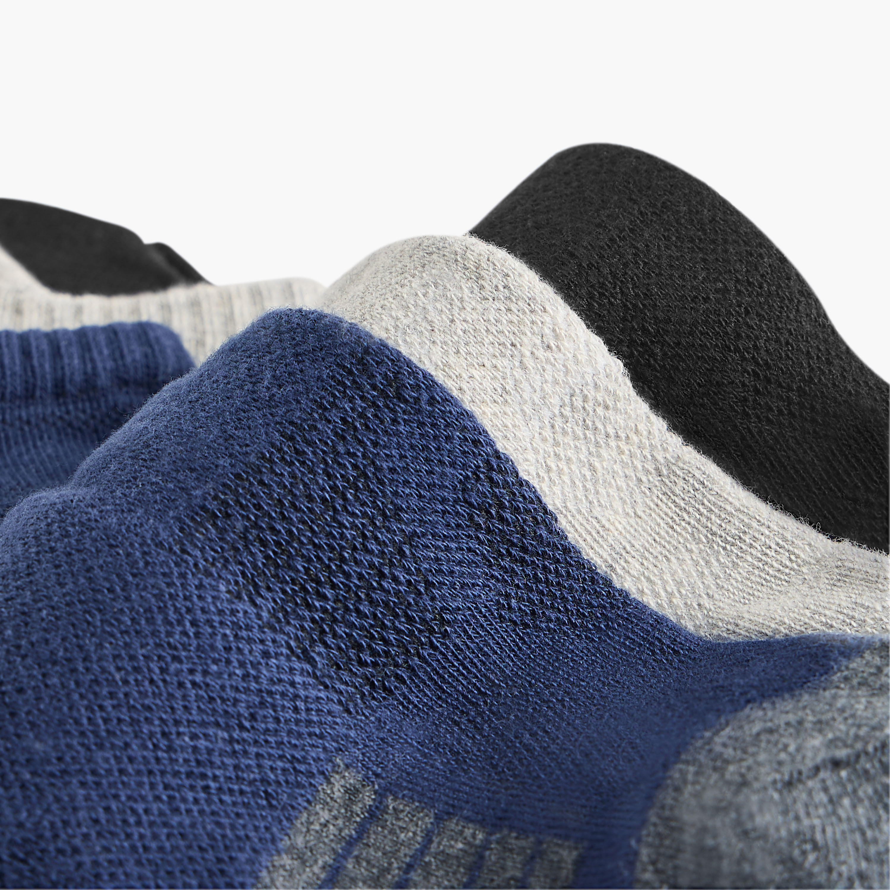 طقم جوارب نصف تيري 3 أزواج بطول الكاحل وطبعات-men-socks-image-2