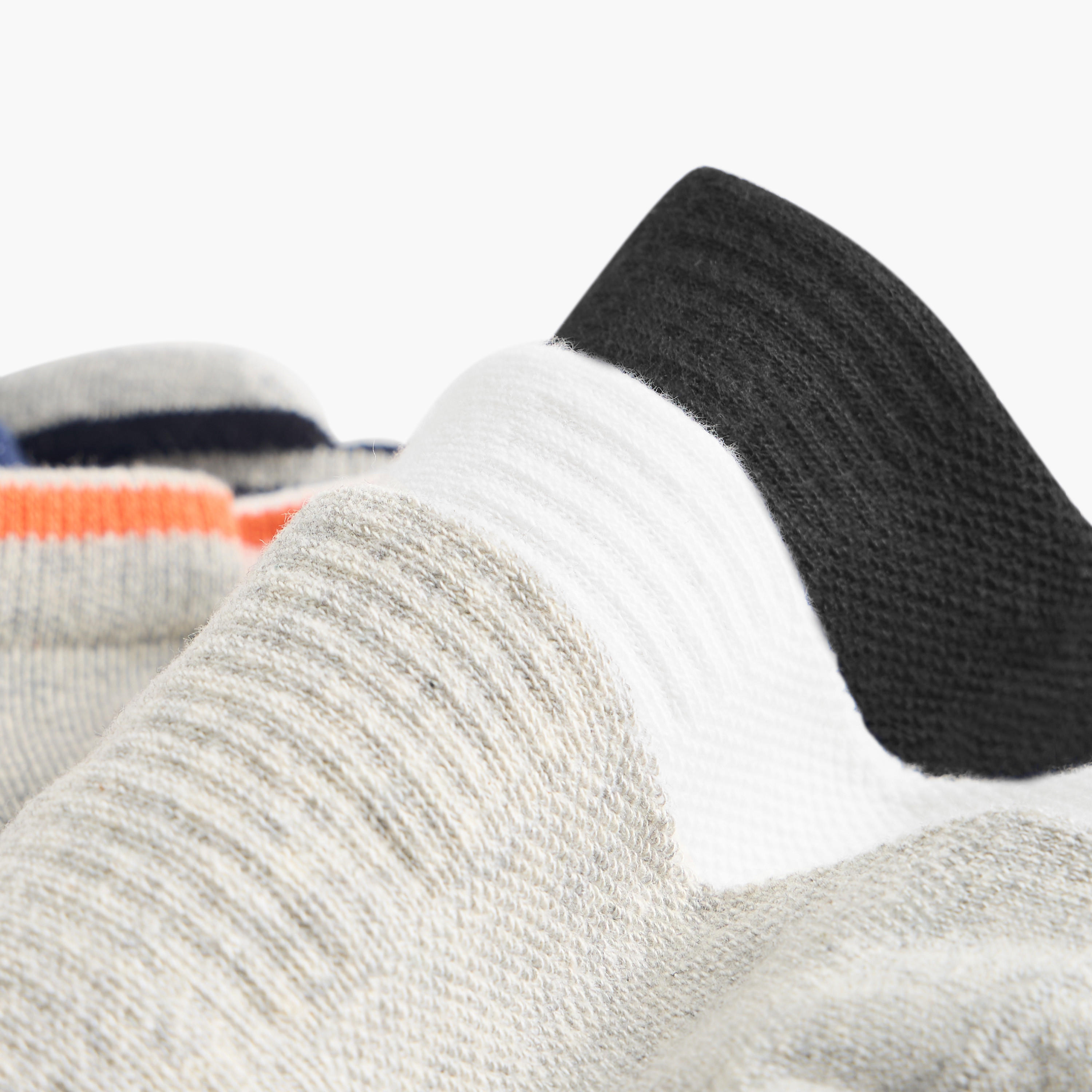 جوارب نصف تيري بتفاصيل مائلة بطول الكاحل - طقم 3 أزواج-men-socks-image-4
