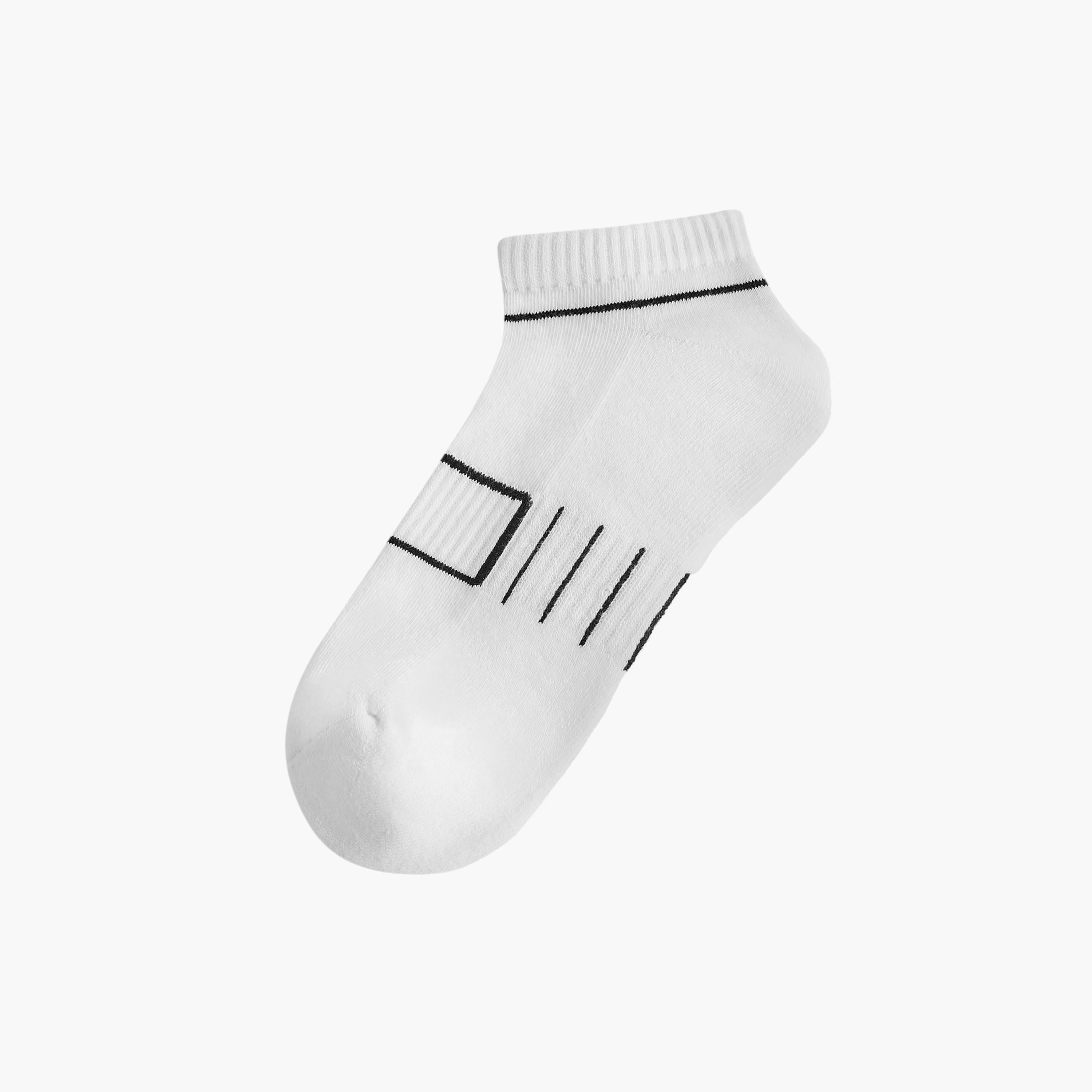 طقم جوارب 3 أزواج نصف تيري بطول الكاحل وطبعات-men-socks-image-2