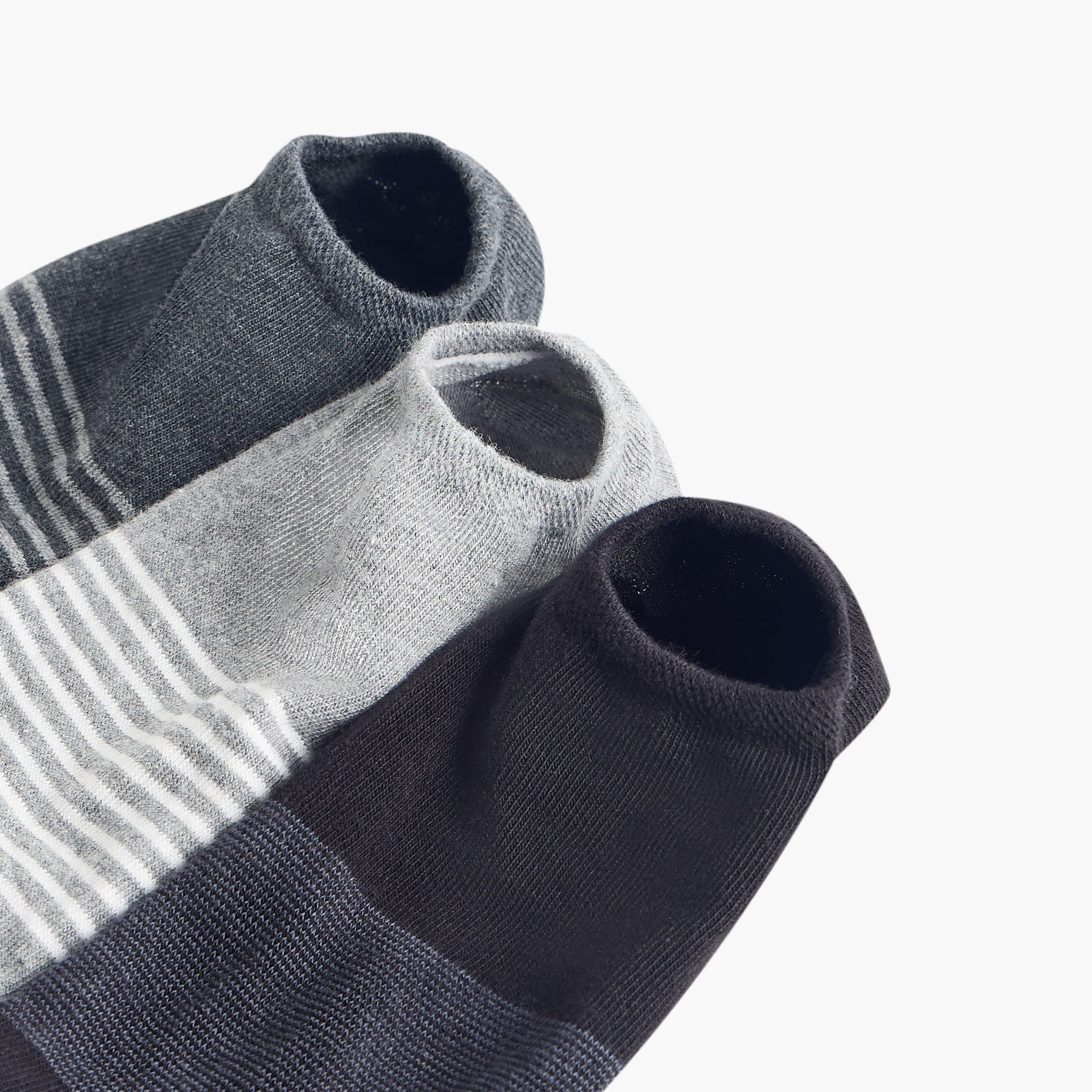 طقم جوارب 3 أزواج مخططة غير مرئية-men-socks-image-4