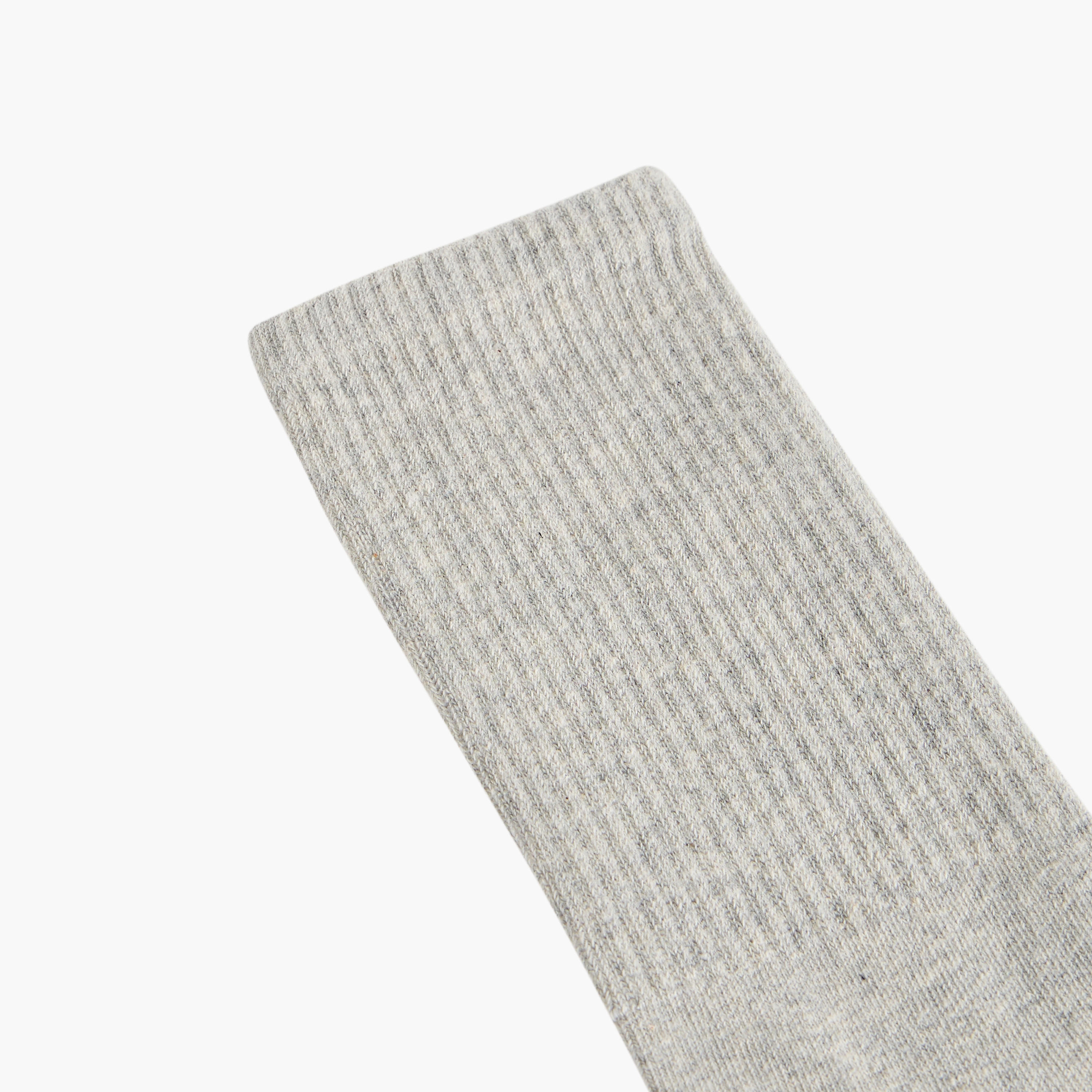 طقم جوارب 3 أزواج مخططة بطول ربلة الساق-men-socks-image-3