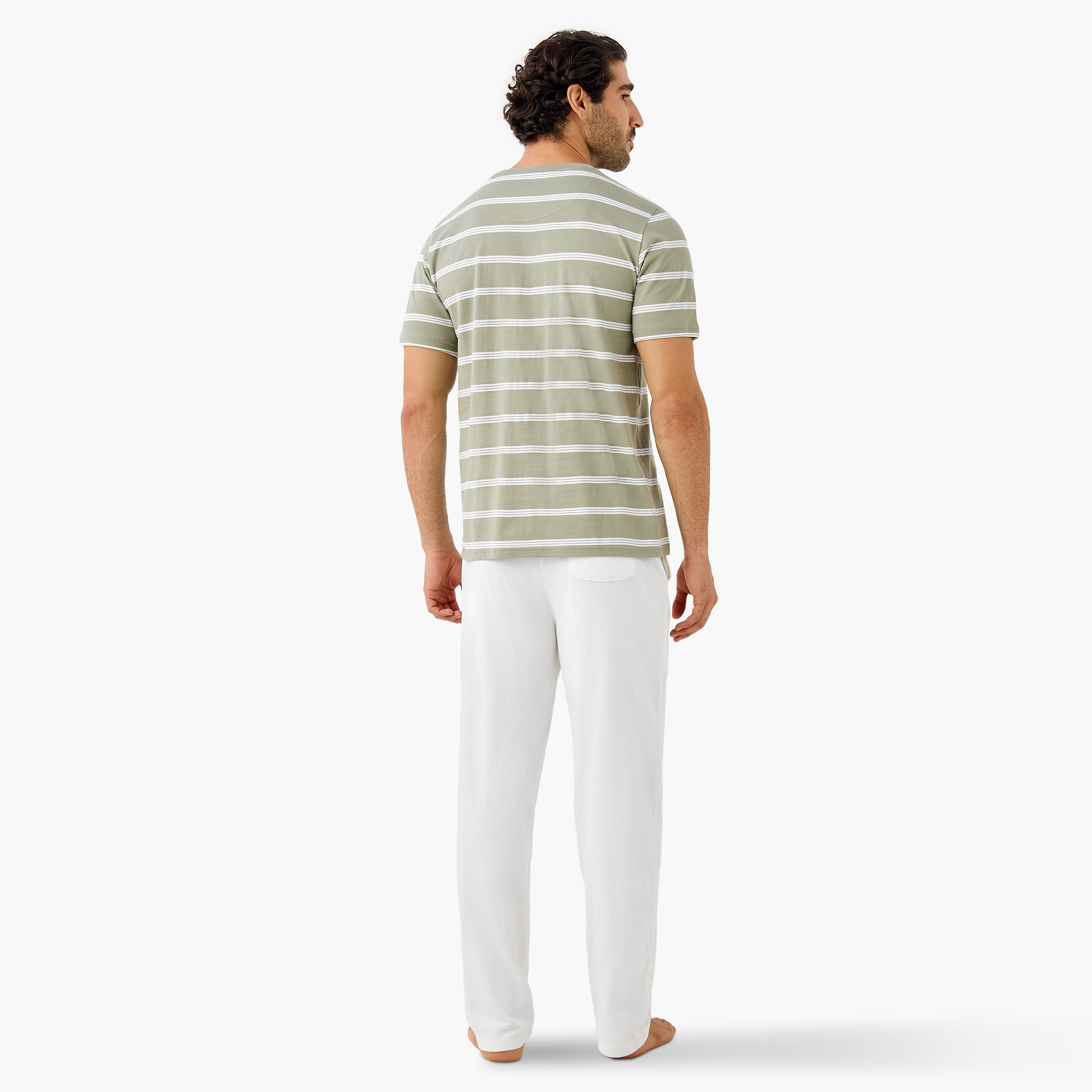 طقم تيشيرت مخطط وبنطلون بيجاما-men-clothing-nightwear-sets-image-4