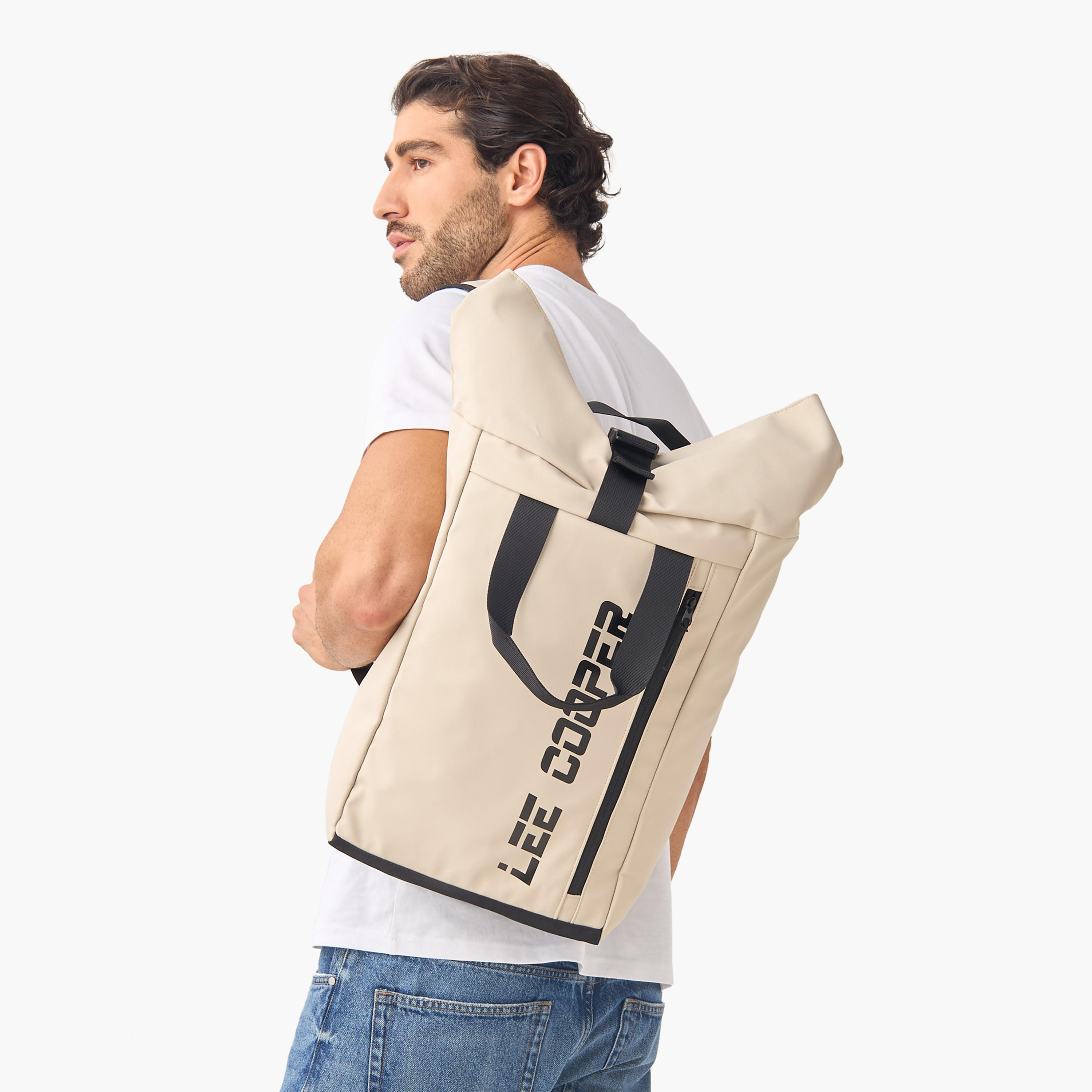 شنطة ظهر بطبعات شعار وحمالات قابلة للتعديل وسحاب إغلاق من لي كوبر - 30x16x47 سم-men-bags-image-8