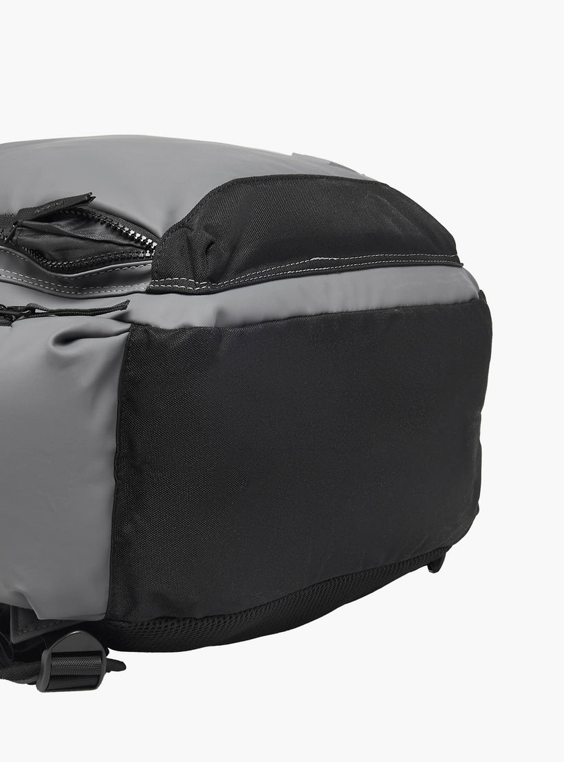 شنطة ظهر بأحزمة قابلة للتعديل وسحّاب إغلاق - 35x16x46 سم-men-bags-image-6