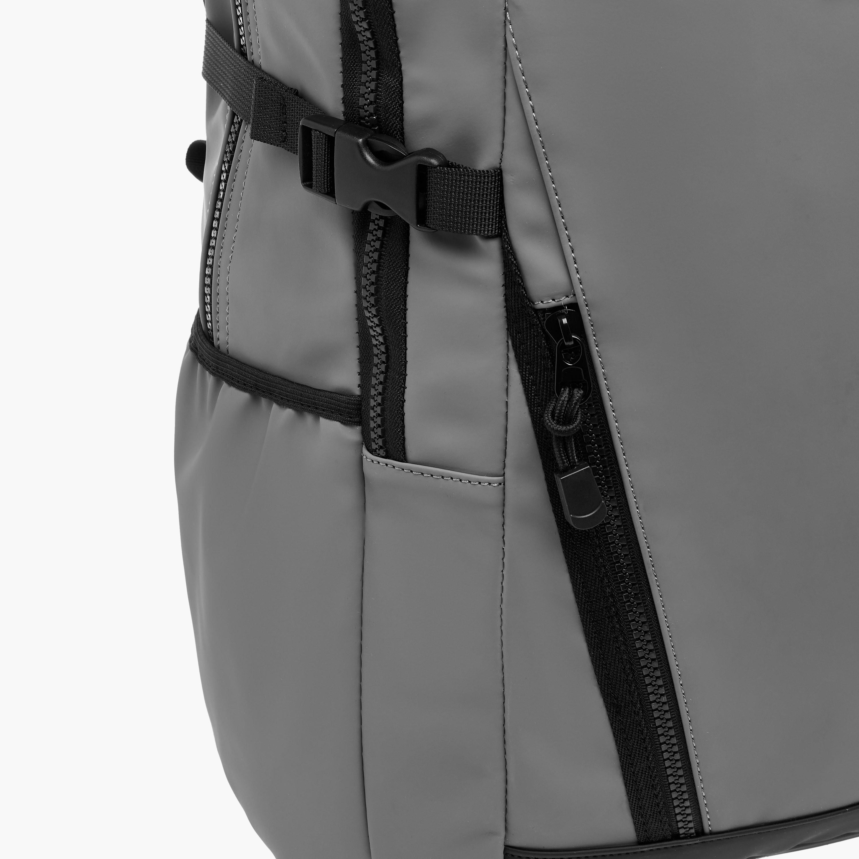 شنظة ظهر بأحزمة قابلة للتعديل-men-bags-image-3
