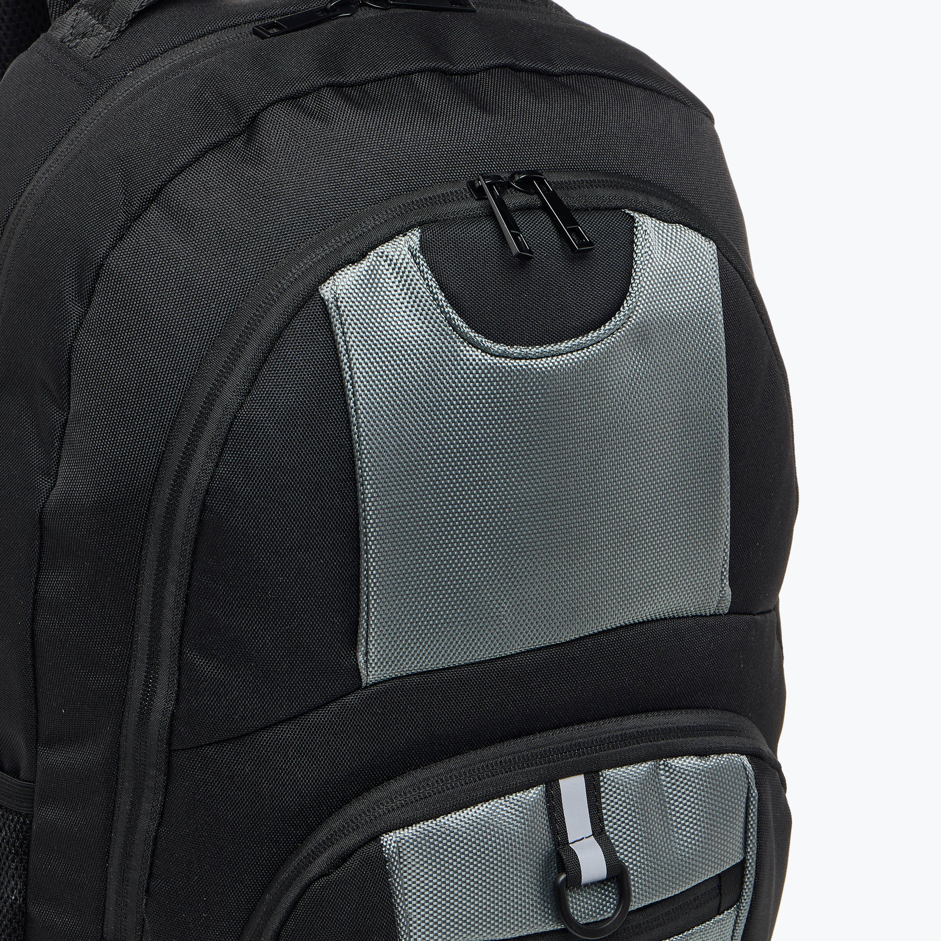 شنطة ظهر متعددة الجيوب بحزام كتف قابل للتعديل وسحّاب إغلاق - 33x16x46 سم-men-bags-image-6