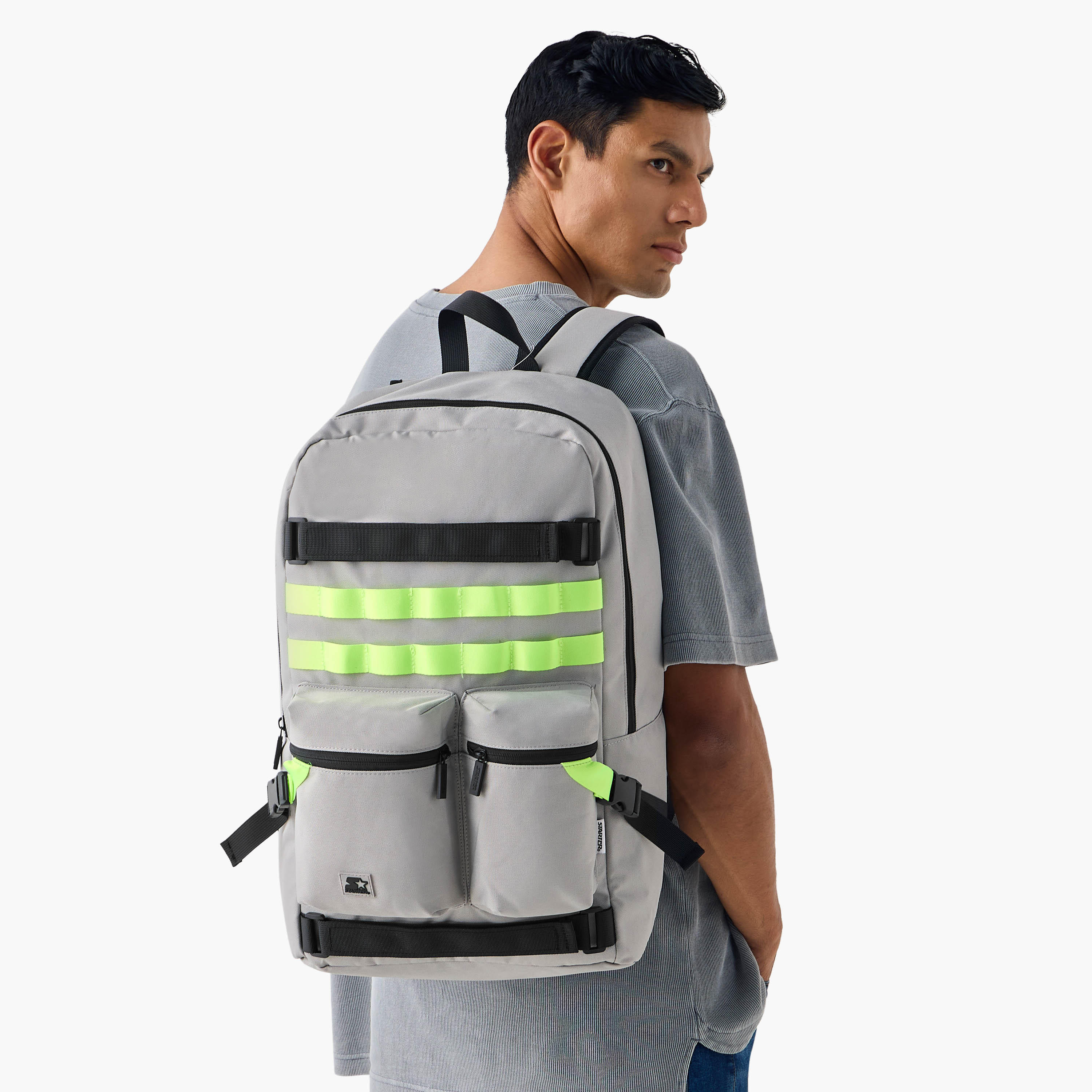 شنطة ظهر بأحزمة قابلة للتعديل وتزيينات من ستارتر - 32x17x52 سم-men-bags-image-8