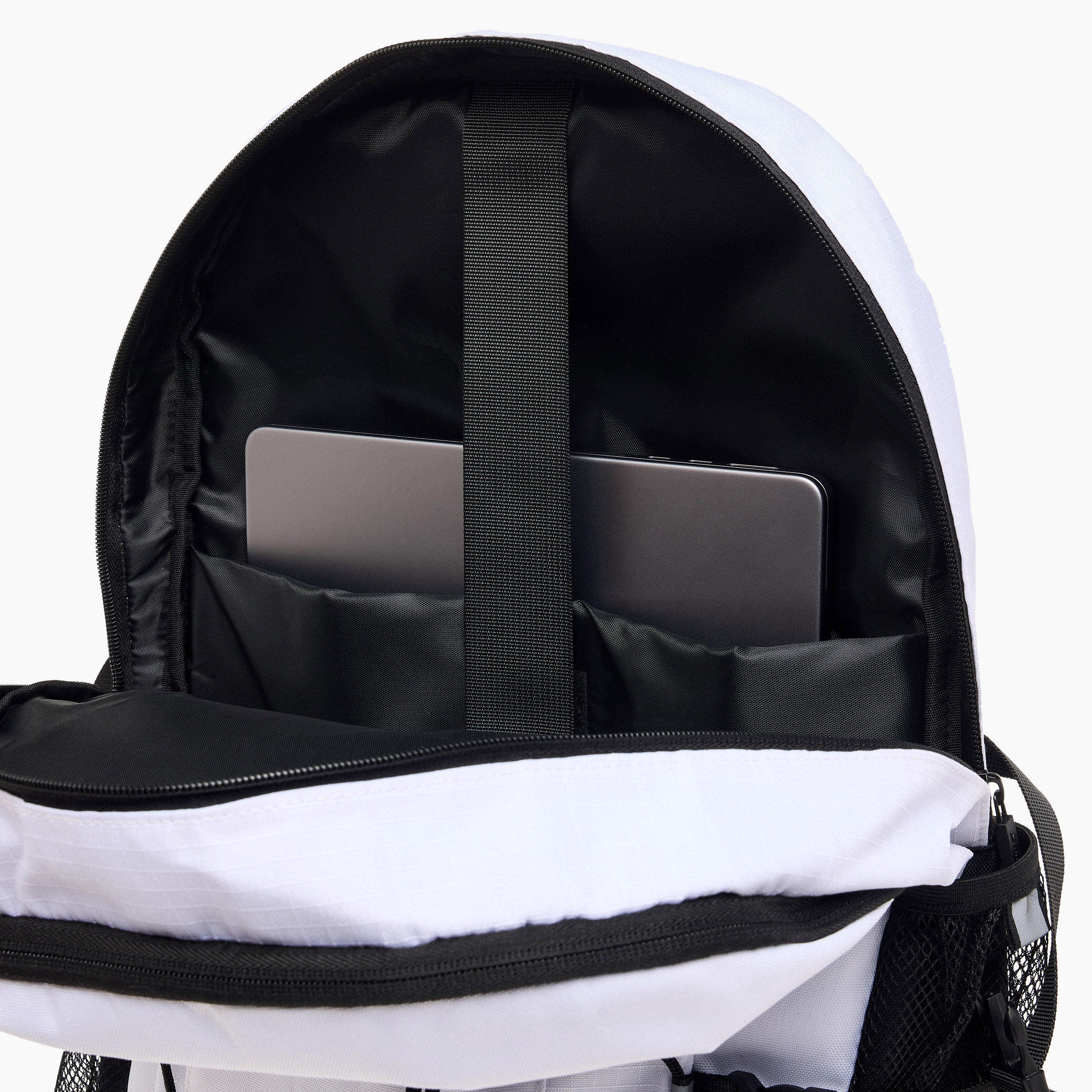 شنطة ظهر برباط وحمالات قابلة للتعديل وسحاب إغلاق من ستارتر-men-bags-image-1
