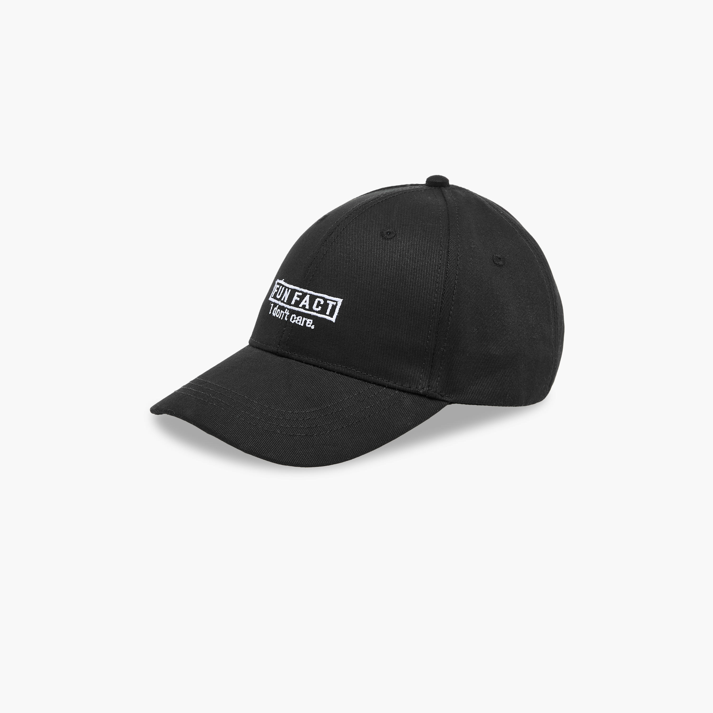 كاب بحزام بإبزيم إغلاق وتطريز شعار-men-caps-image-3