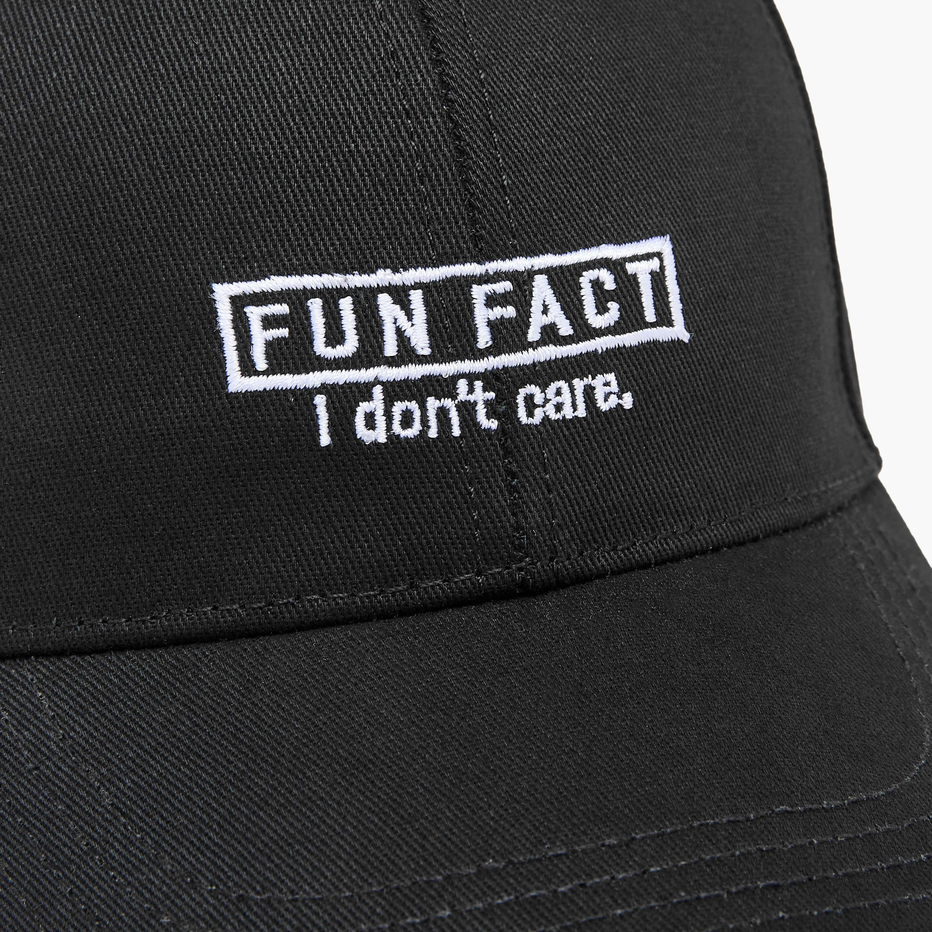 كاب بحزام بإبزيم إغلاق وتطريز شعار-men-caps-image-6