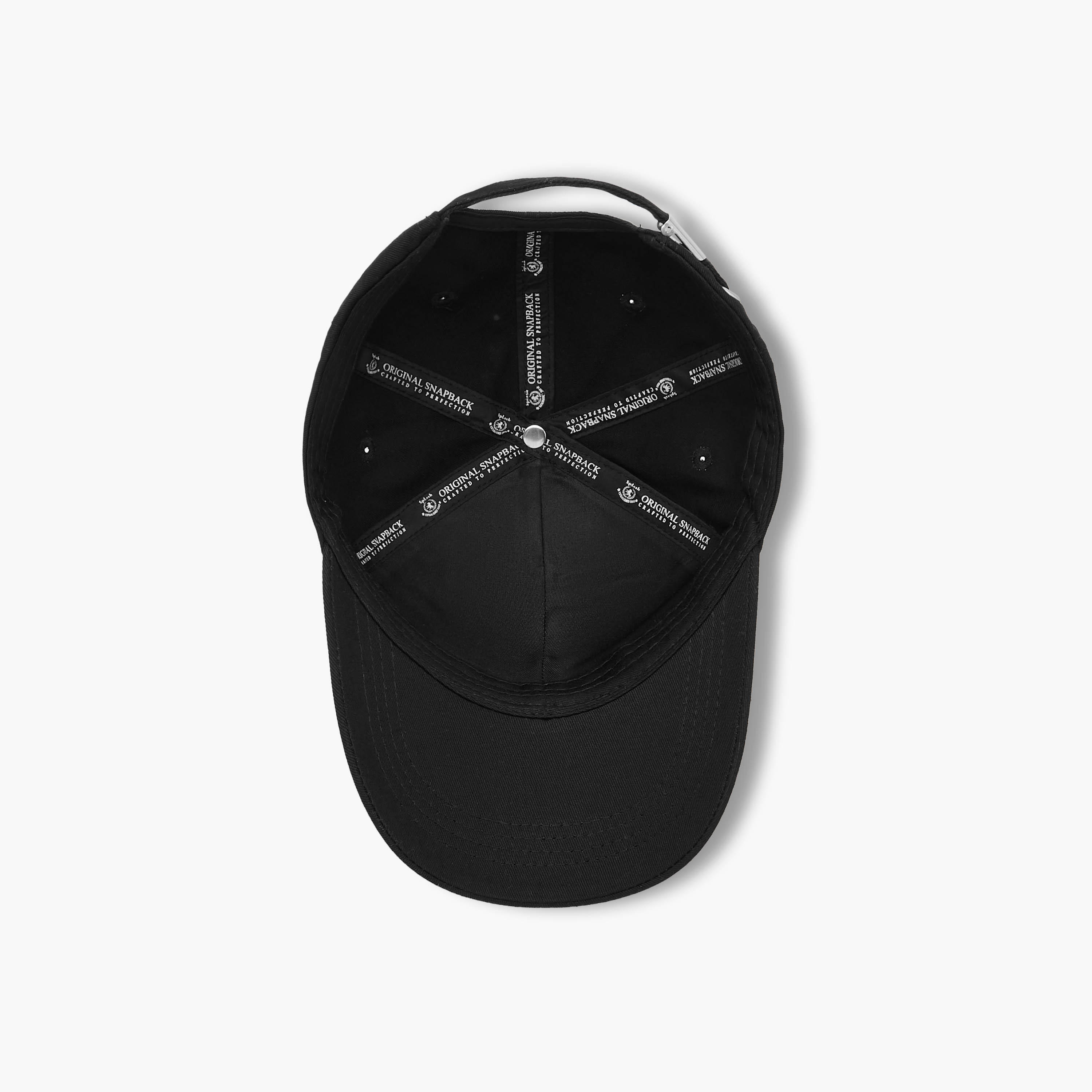 كاب مطرزة برباط إغلاق بإبزيم-men-caps-image-1