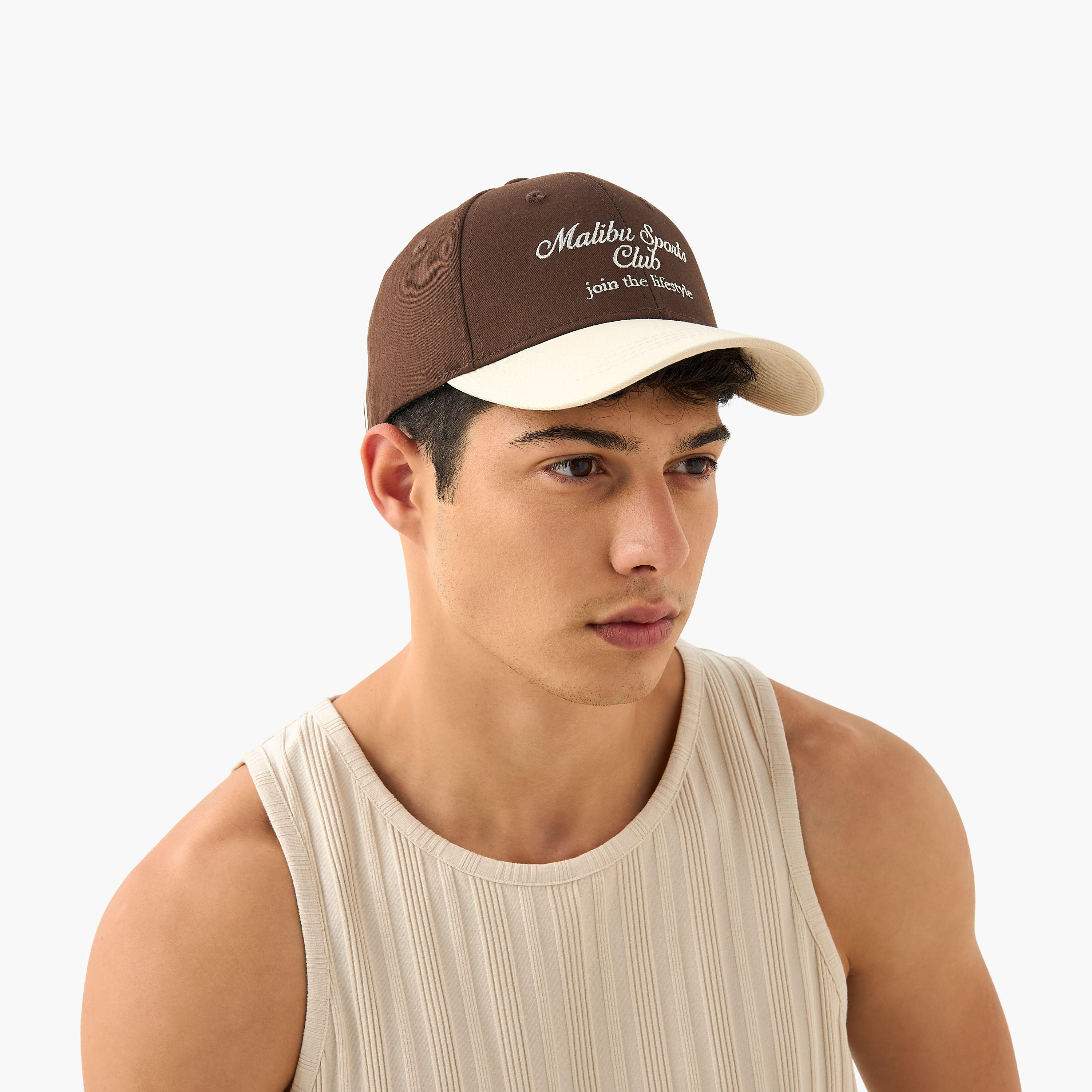 كاب مطرز مع حزام بإبزيم للإغلاق-men-caps-image-2