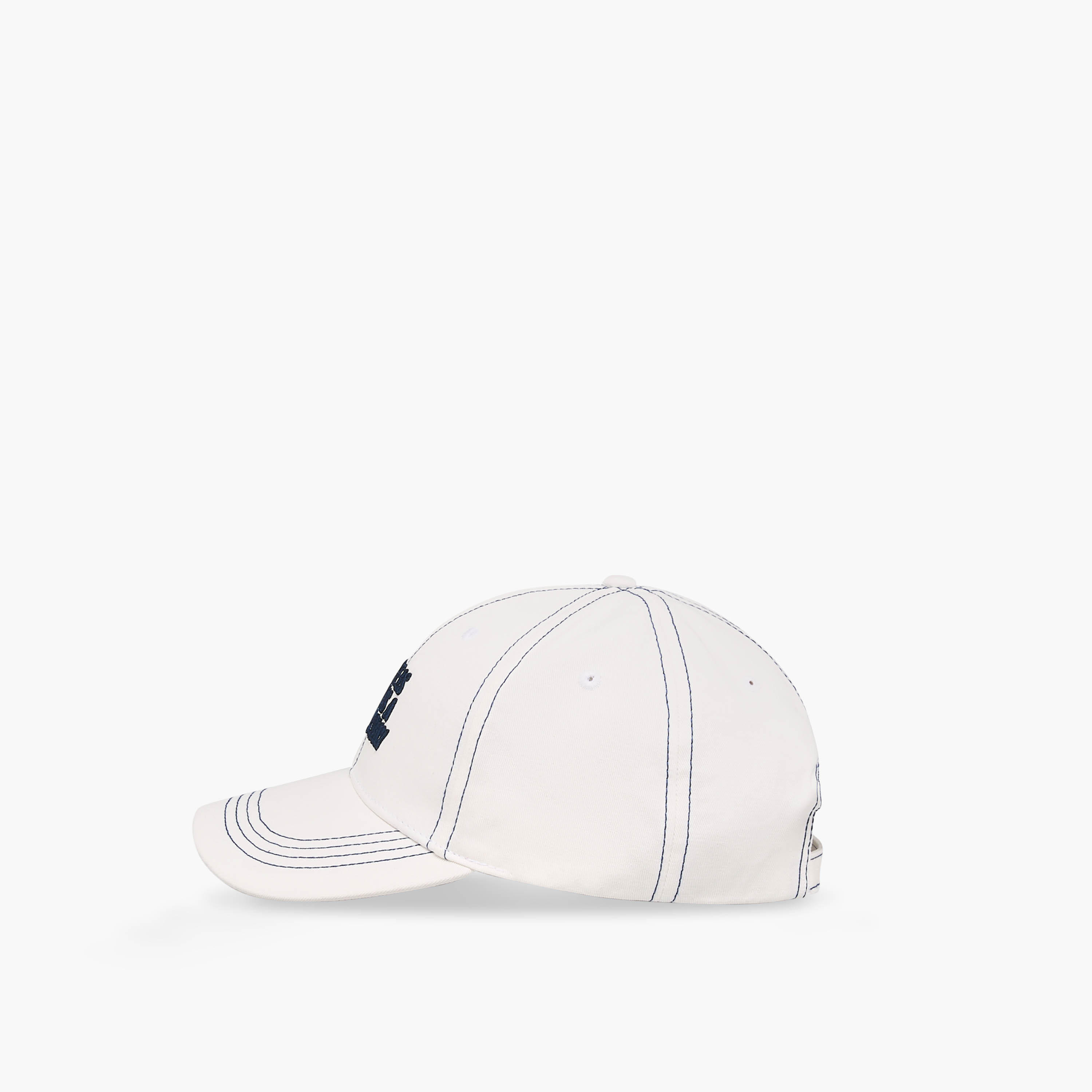كاب بتطريز شعار ورباط إغلاق بإبزيم-men-caps-image-5