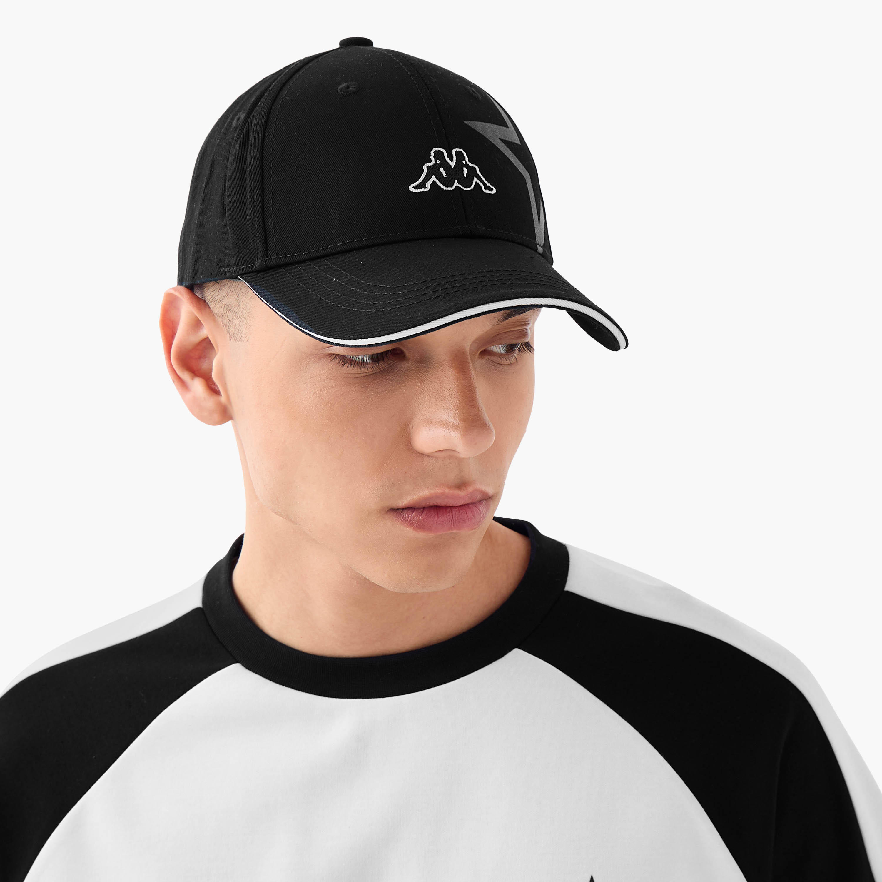 كاب بتطريز شعار ورباط إغلاق بإبزيم من كابا-men-caps-image-2